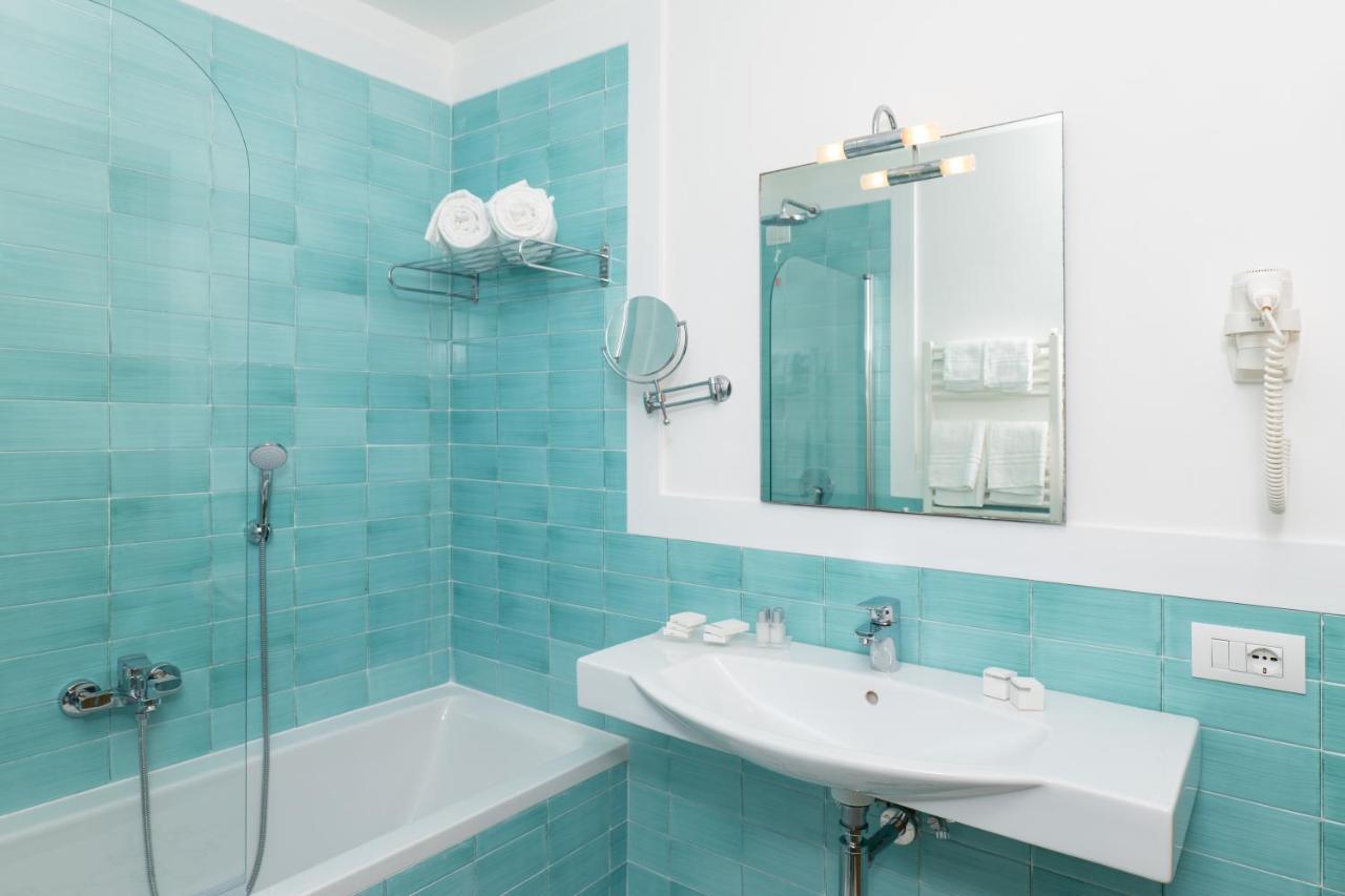 Basic Double or Twin Room