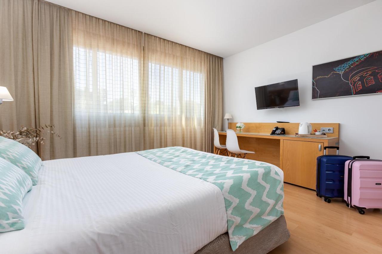 Superior Double or Twin Room with Pool View