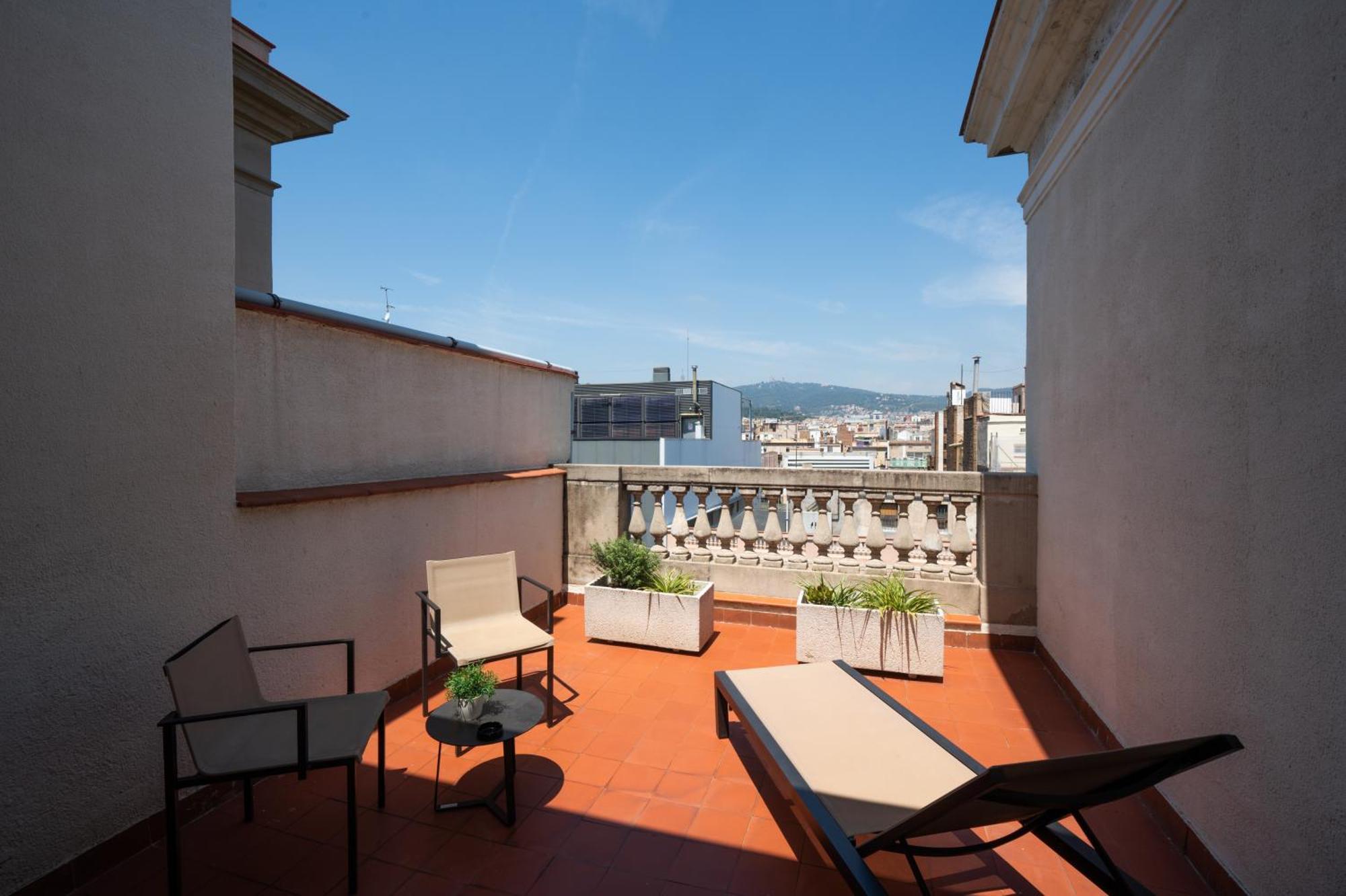 Suite Terrace,832405268:JPEG