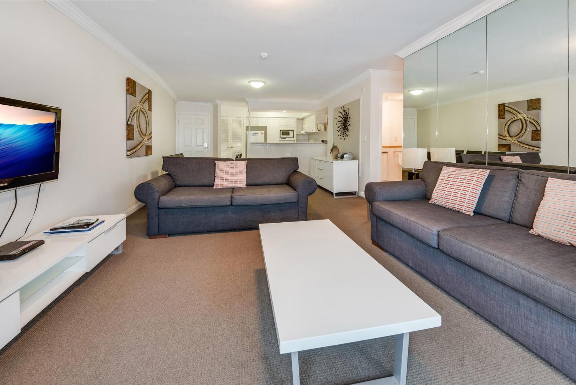 Two-Bedroom Apartment,979414555:JPEG