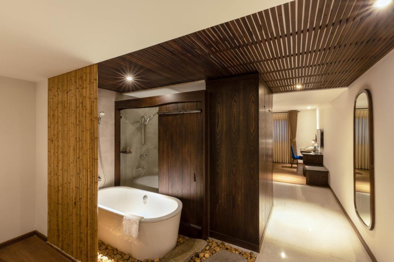 ZEN Suite minibar,1742672886:JPEG