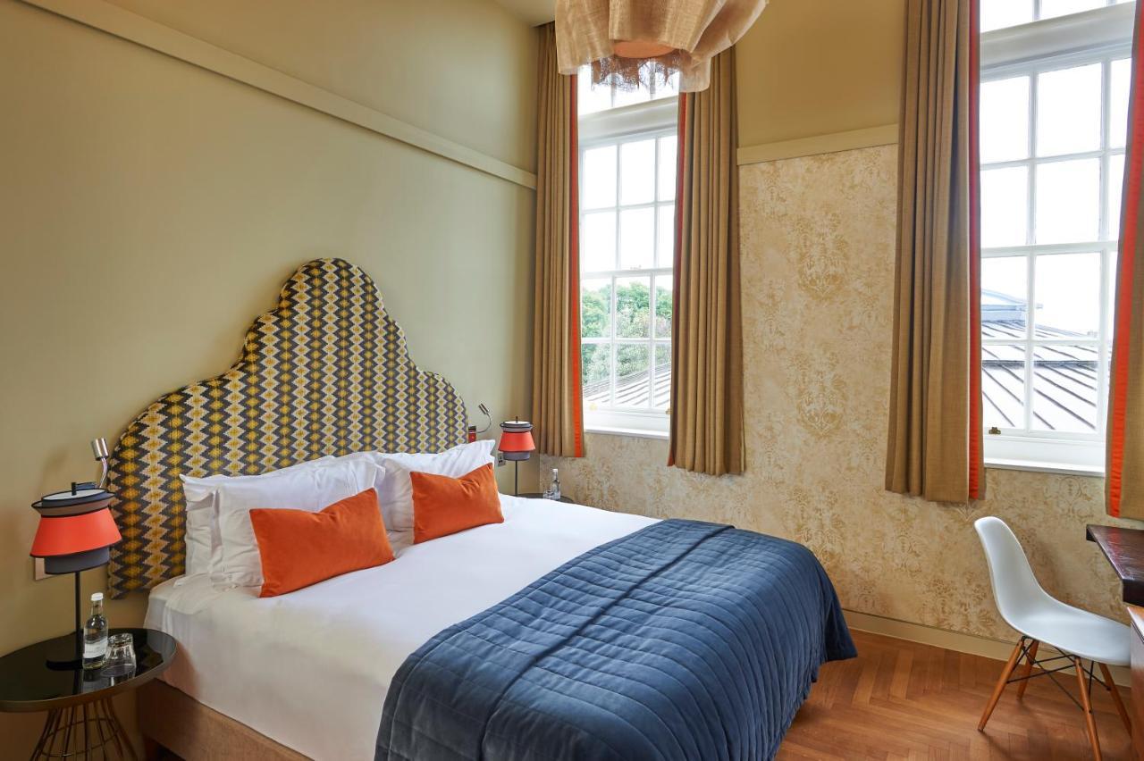Deluxe Room,1253411929:JPEG