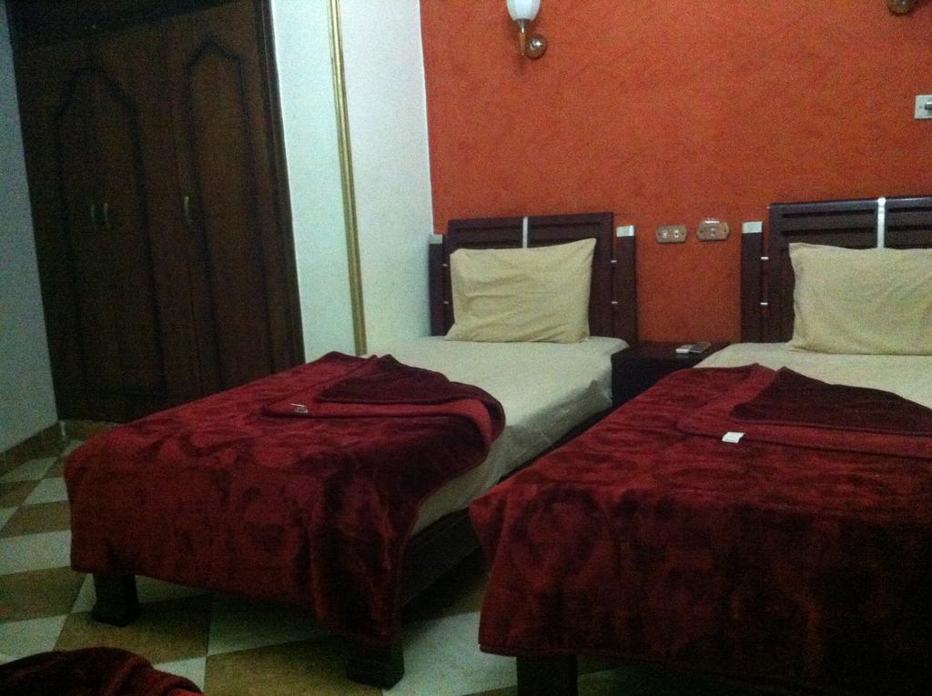 Deluxe Quadruple Room with Sea View