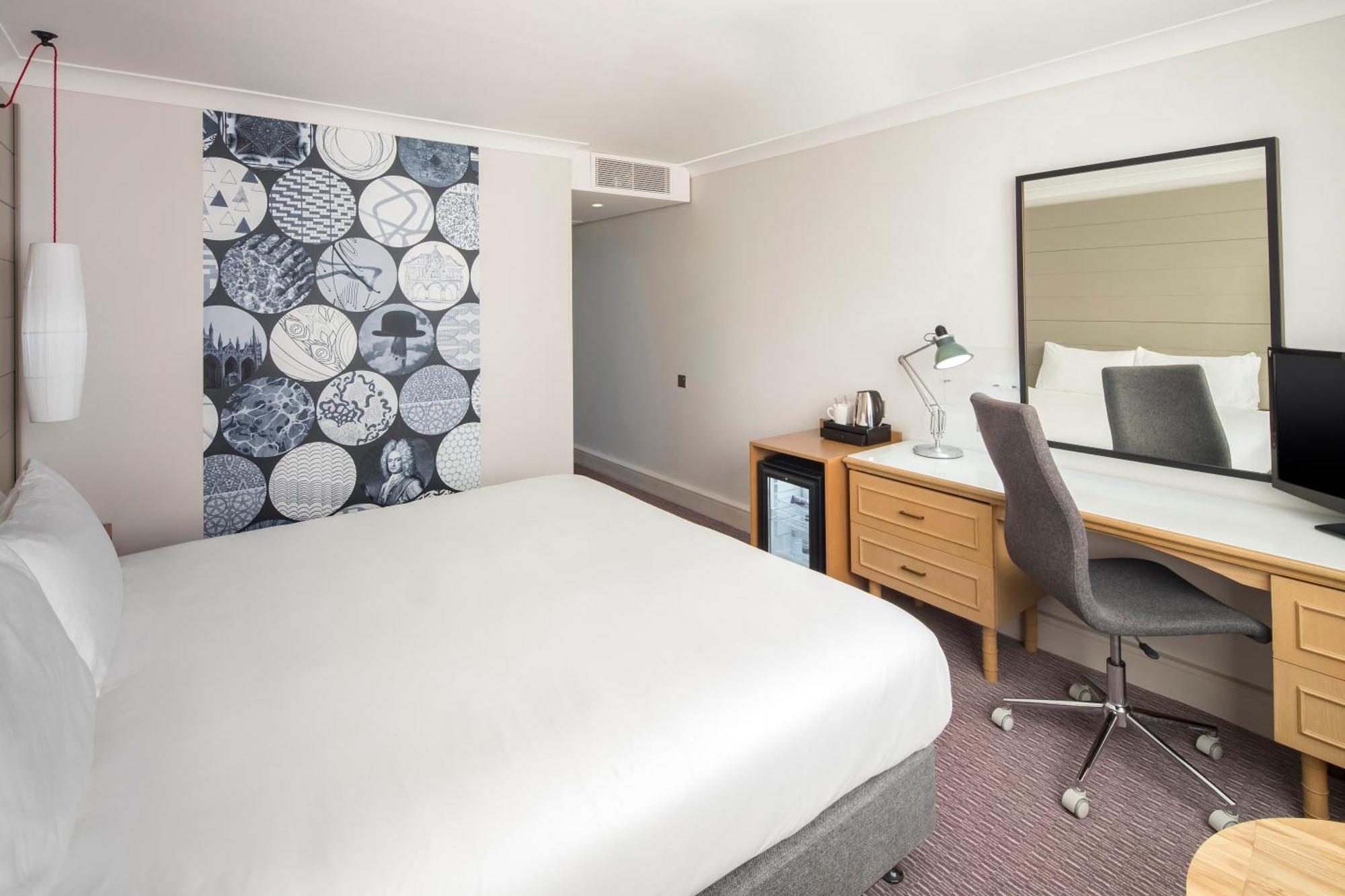 Premium King Room with Minibar