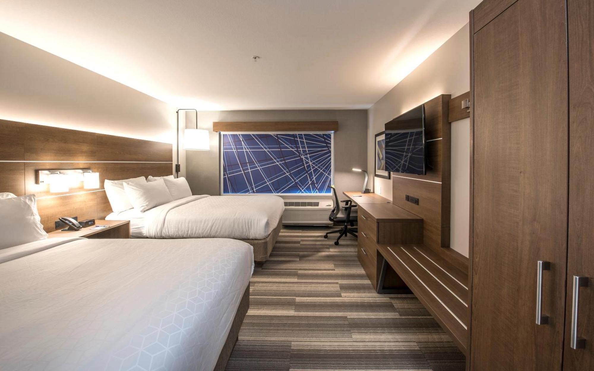 Standard Room Two Queen Beds