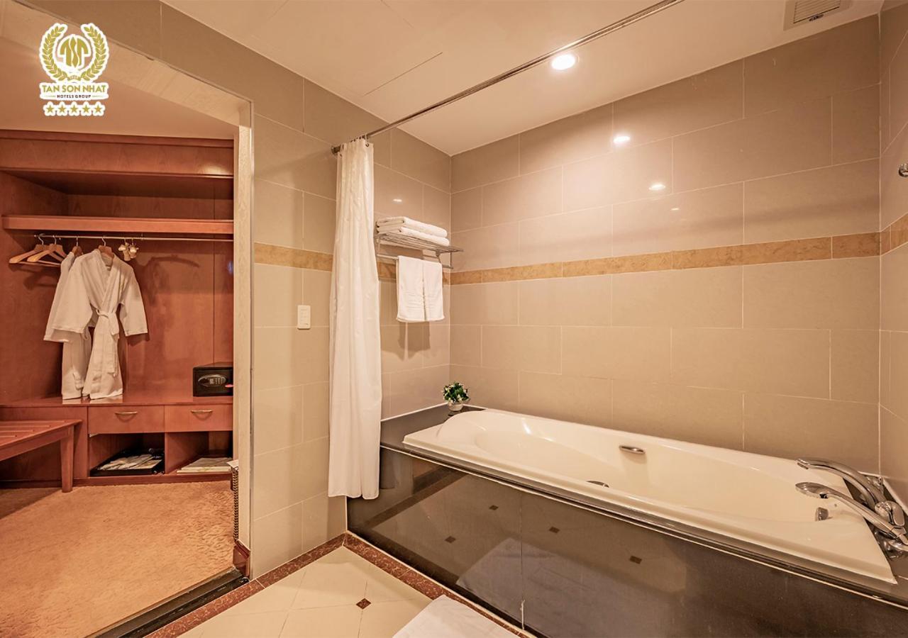 Dynasty Suite