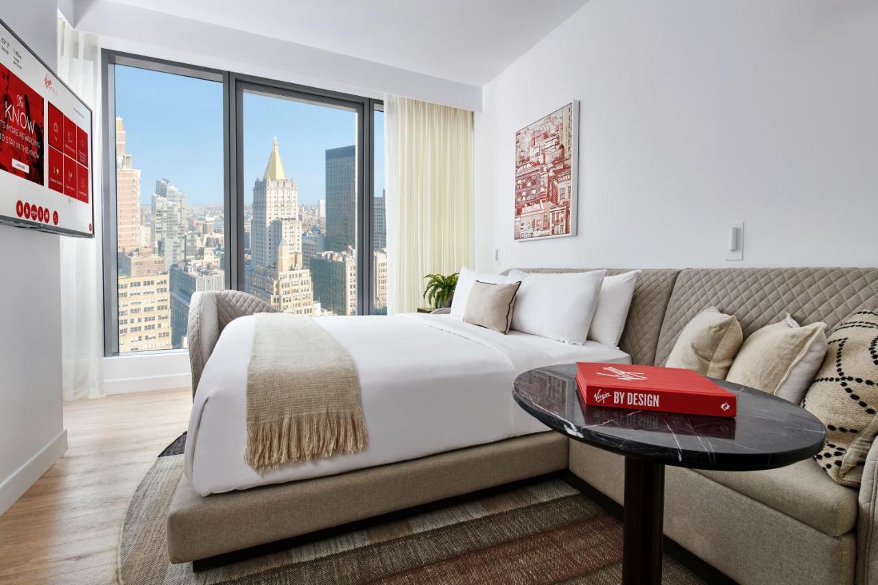 Sky Chamber Suite with Empire View
