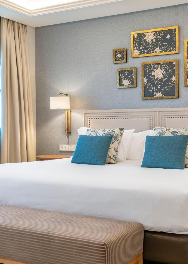 Deluxe Junior Suite