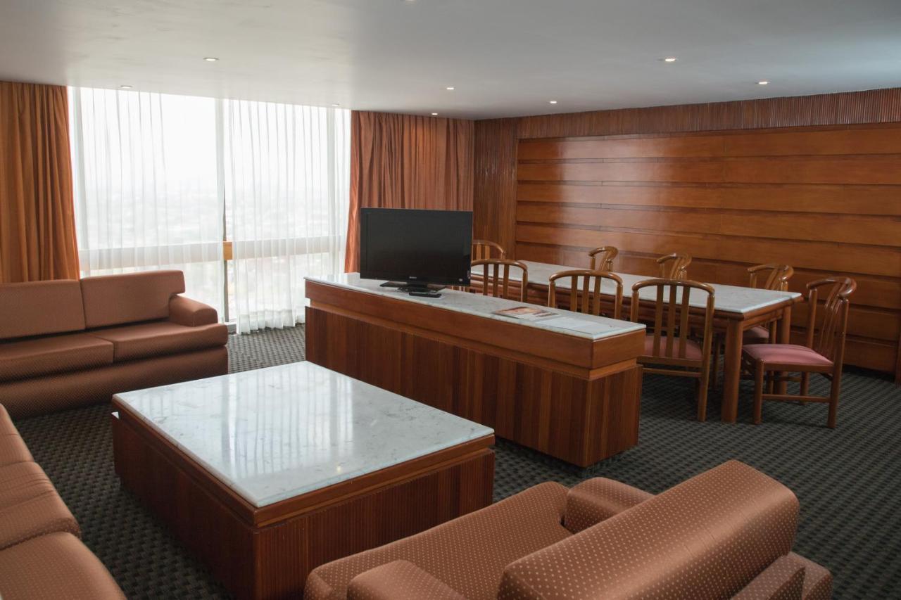 Suite with City View