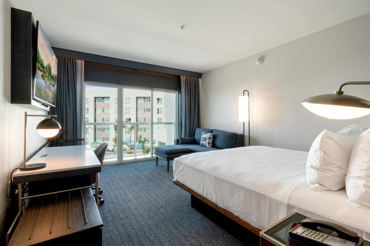 Guest room 1 King Sofa bed Water view Balcony,1522354663:JPEG