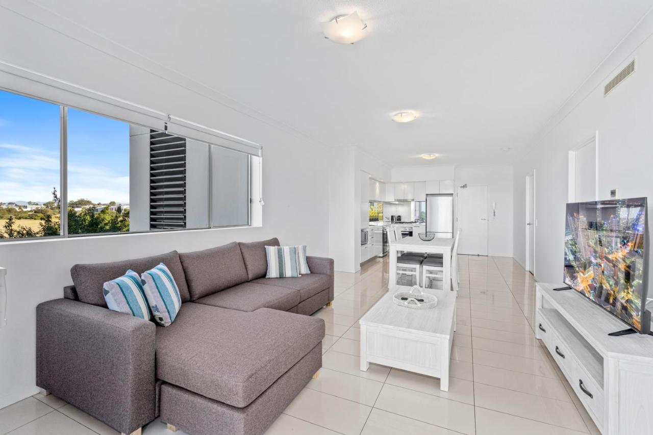 Two-Bedroom Apartment,1466972741:JPEG