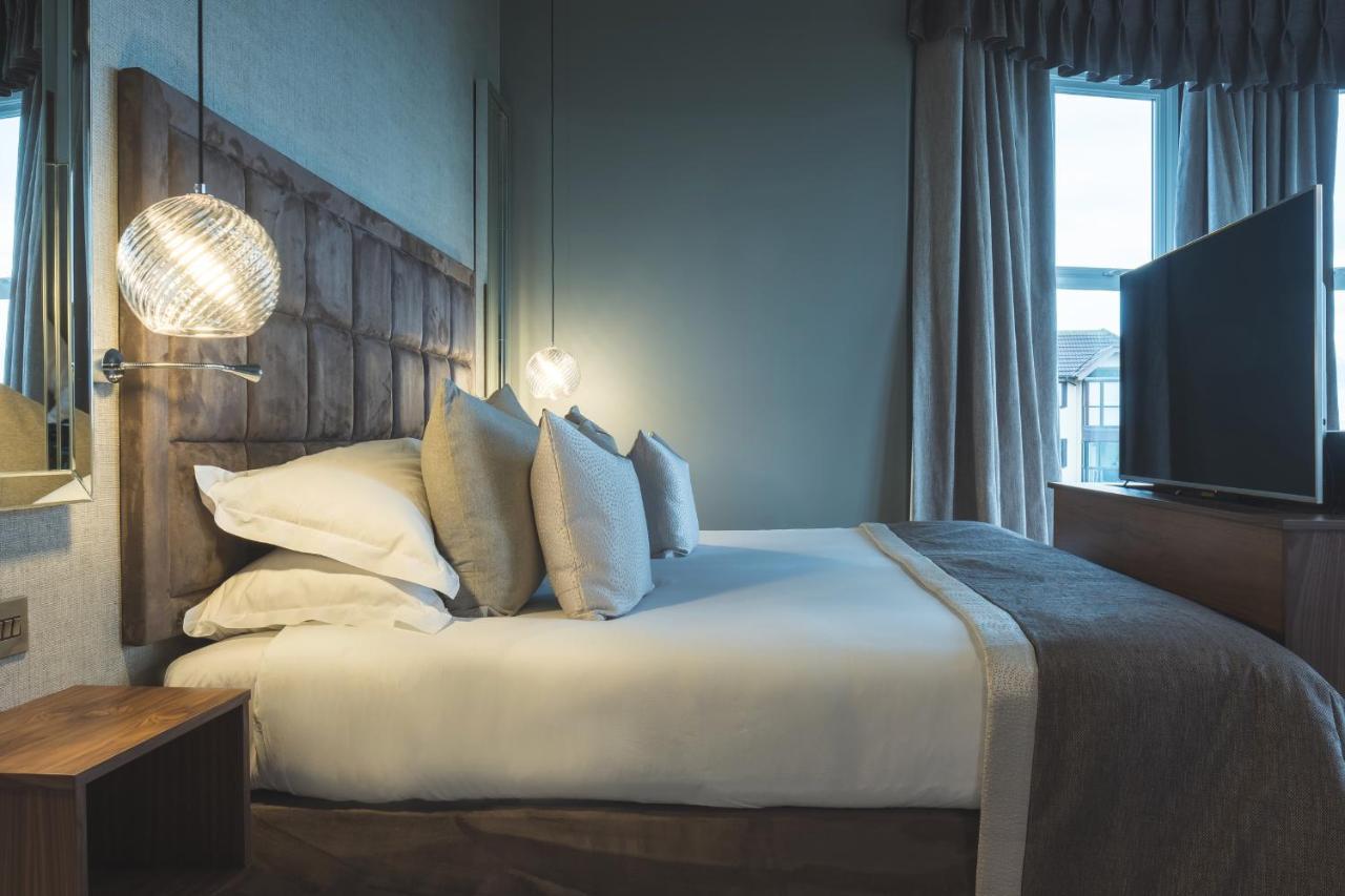 Luxury Turret Double Room,1479759389:JPEG
