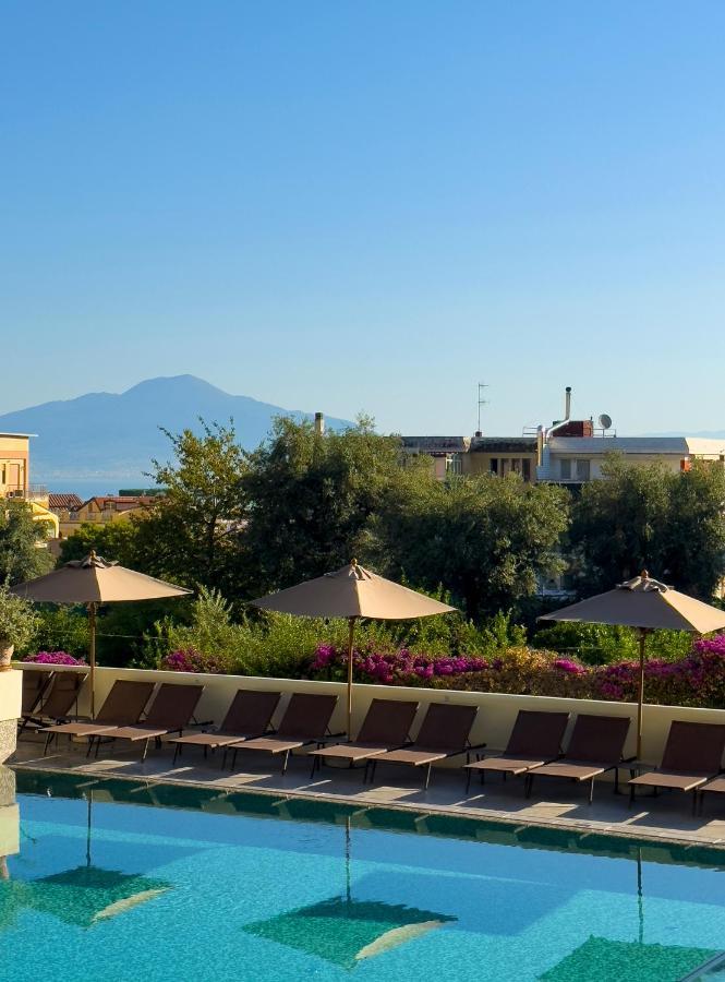 Suite Pool View,1588046133:JPEG