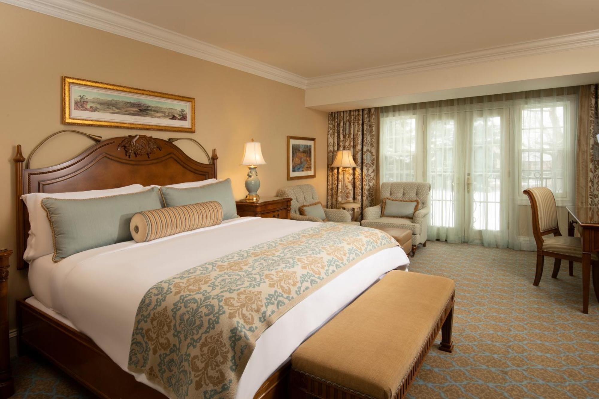 Premier Room,1705858475:JPEG
