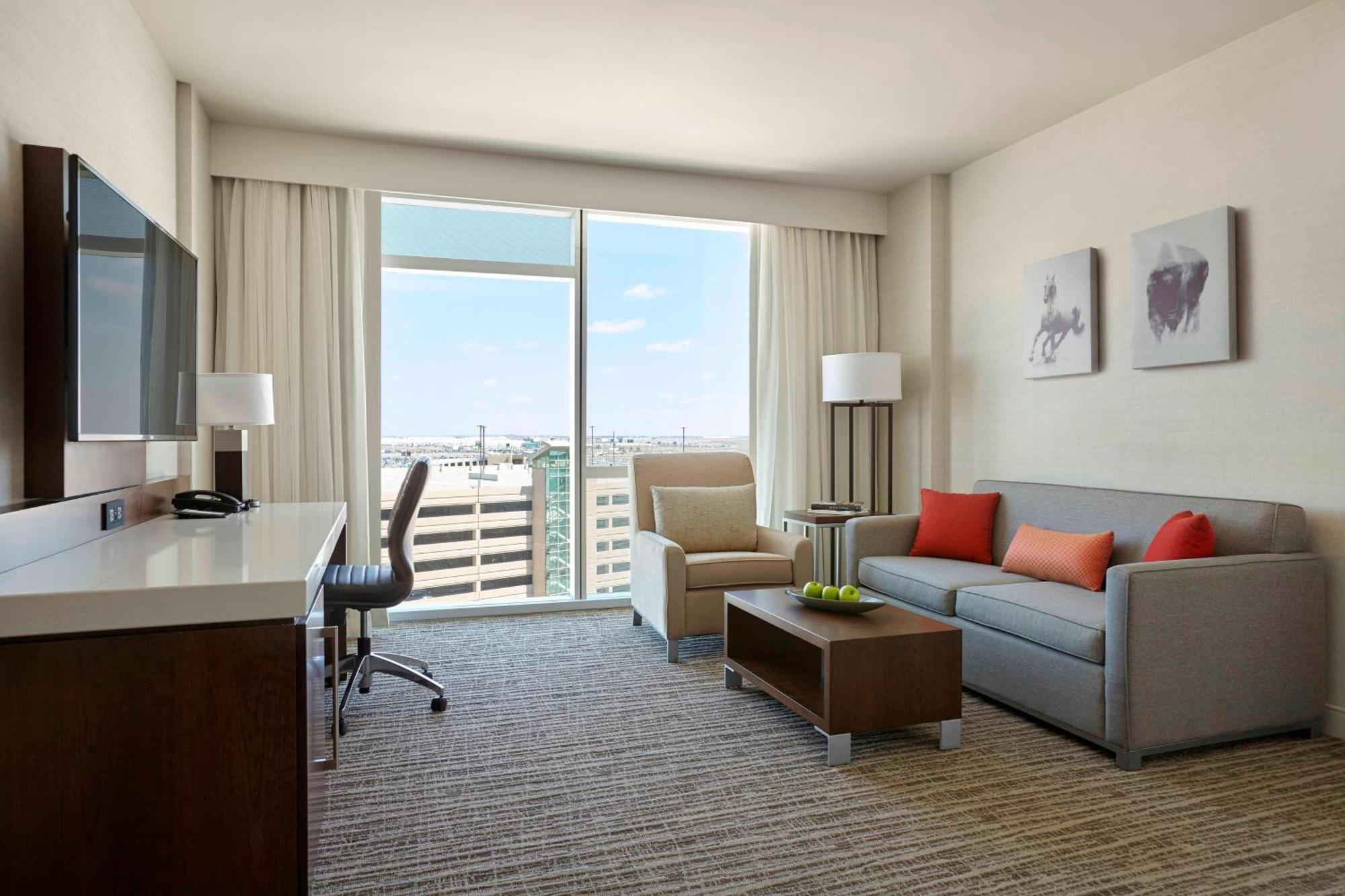 One-Bedroom King Suite,1548821803:JPEG