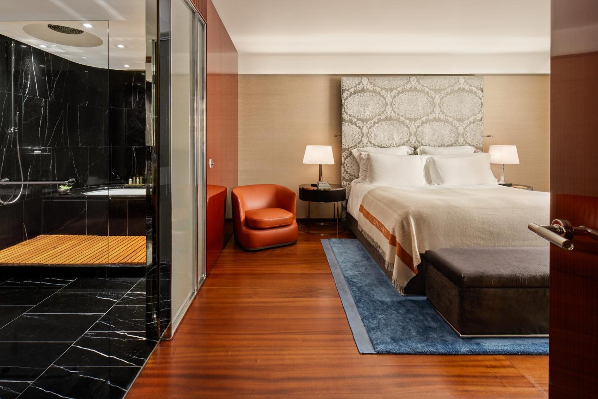 Knightsbridge Suite
