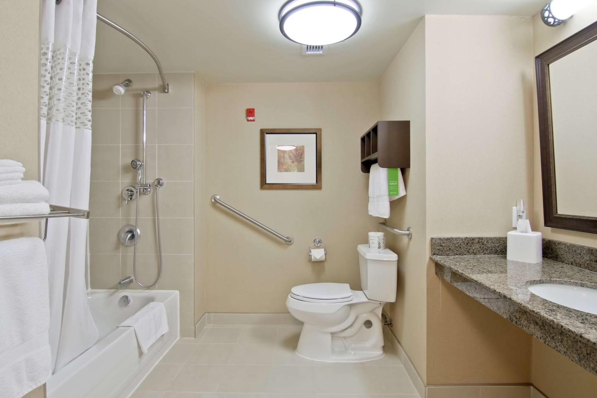 King Room - Disability Access
