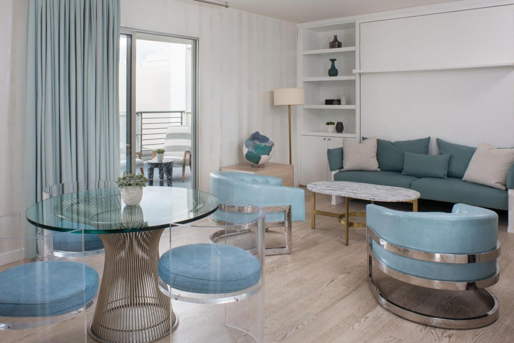 Penthouse,1552282315:JPEG