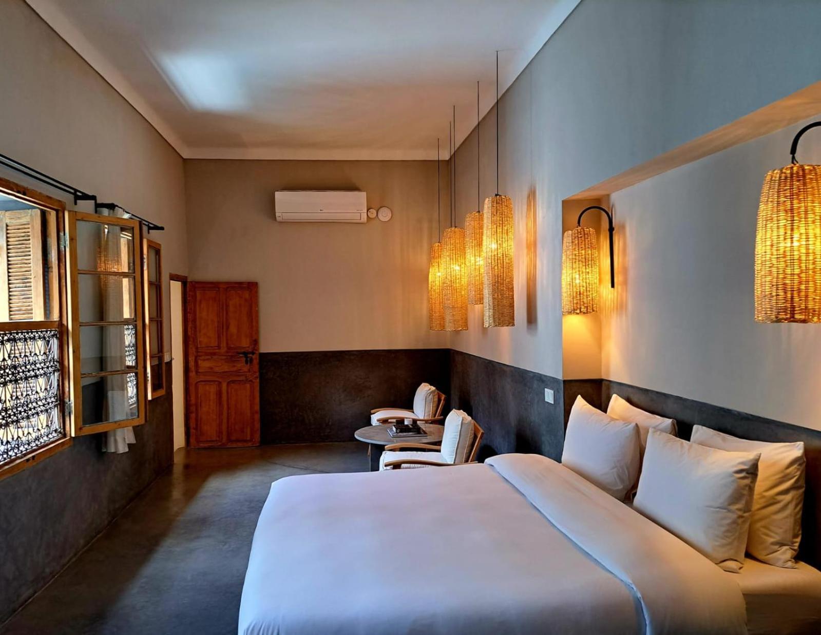 Deluxe Queen Room