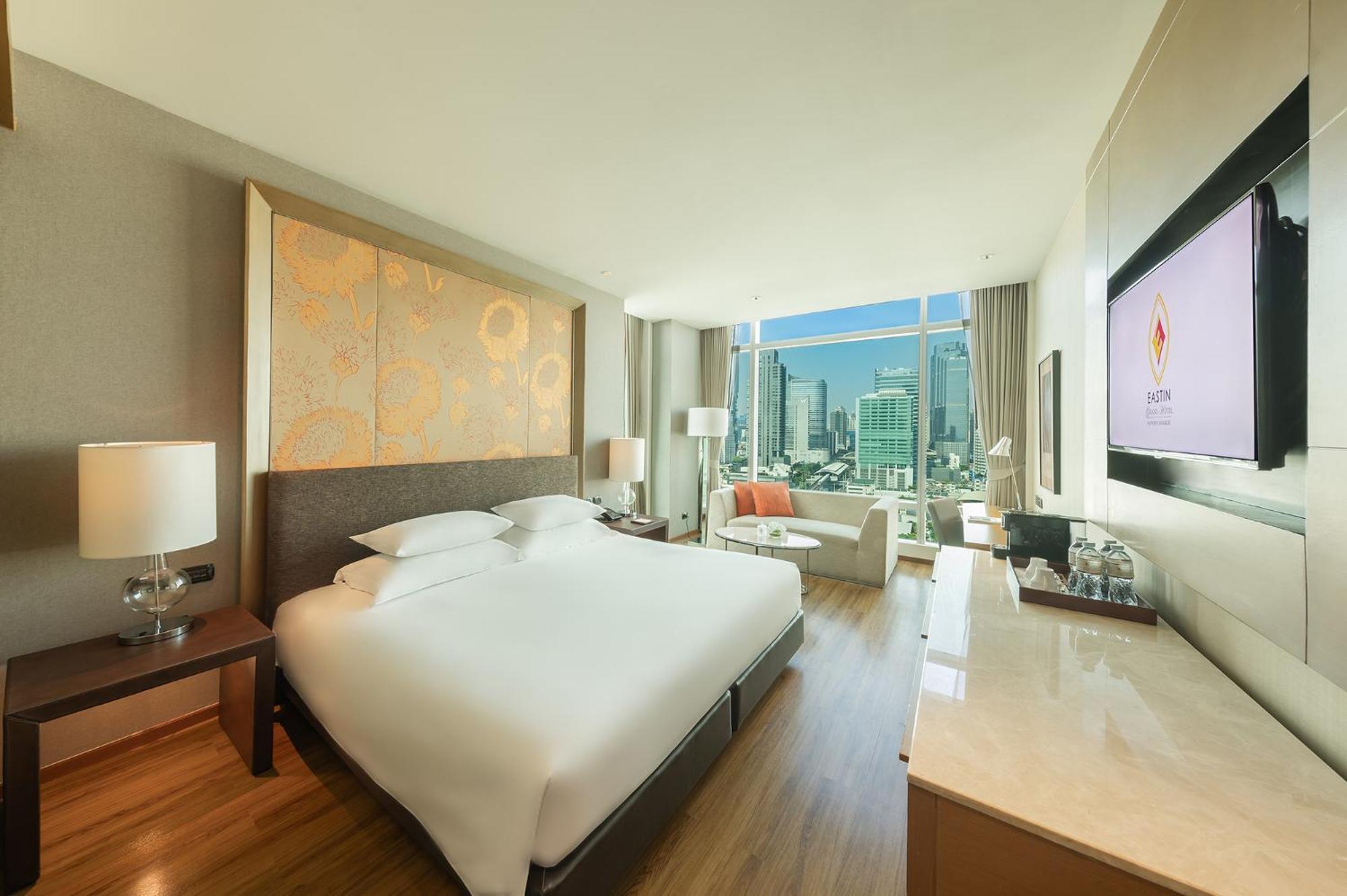 Executive Deluxe Double Room with Lounge Access