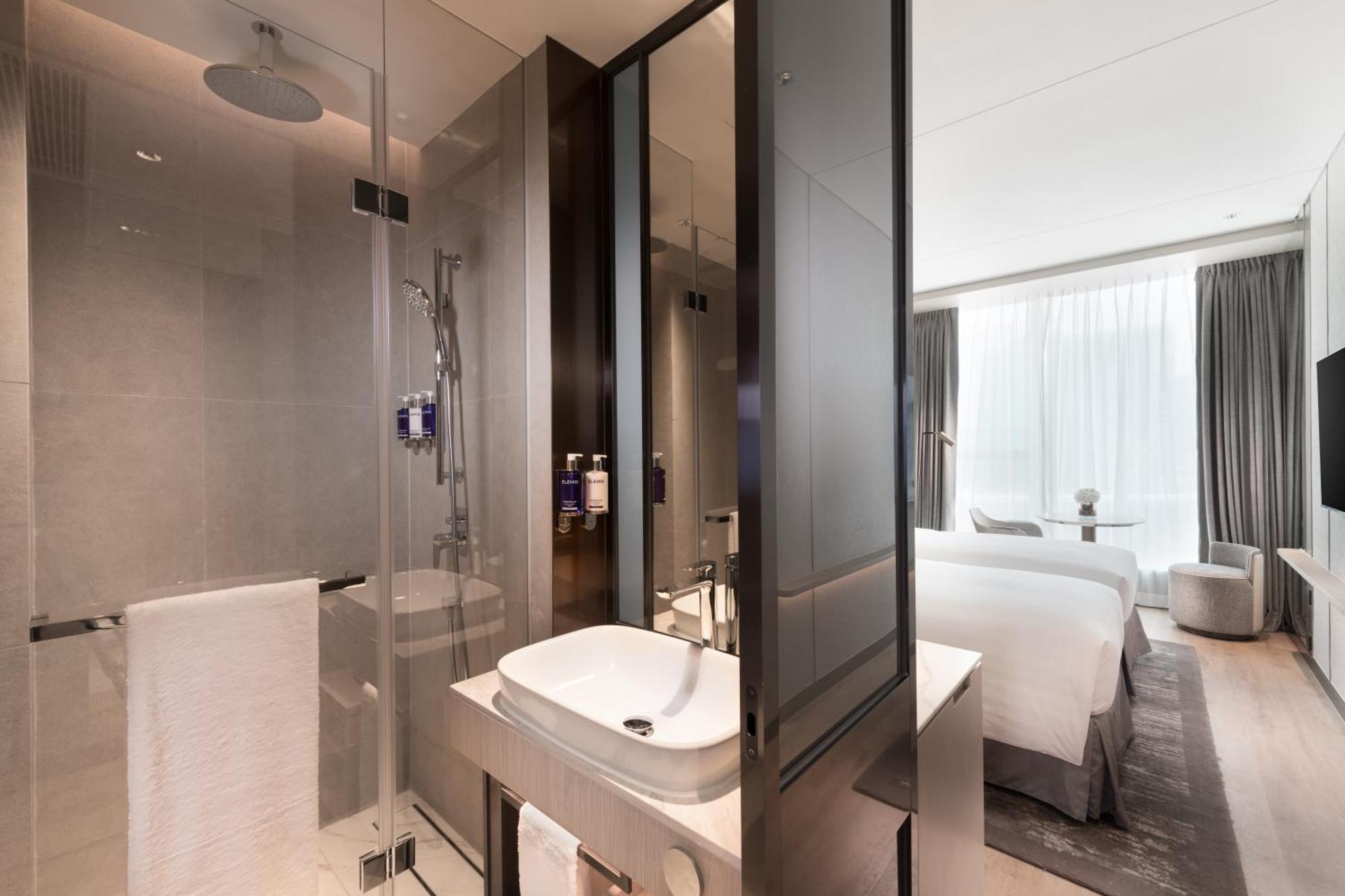 Premier City Sky View Twin - Dorsett 3 Wishes - Free Room Upgrade