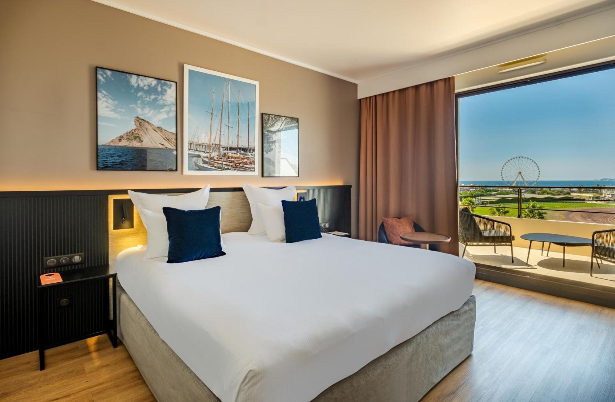 Deluxe Double Room with Terrace,1612956477:JPEG