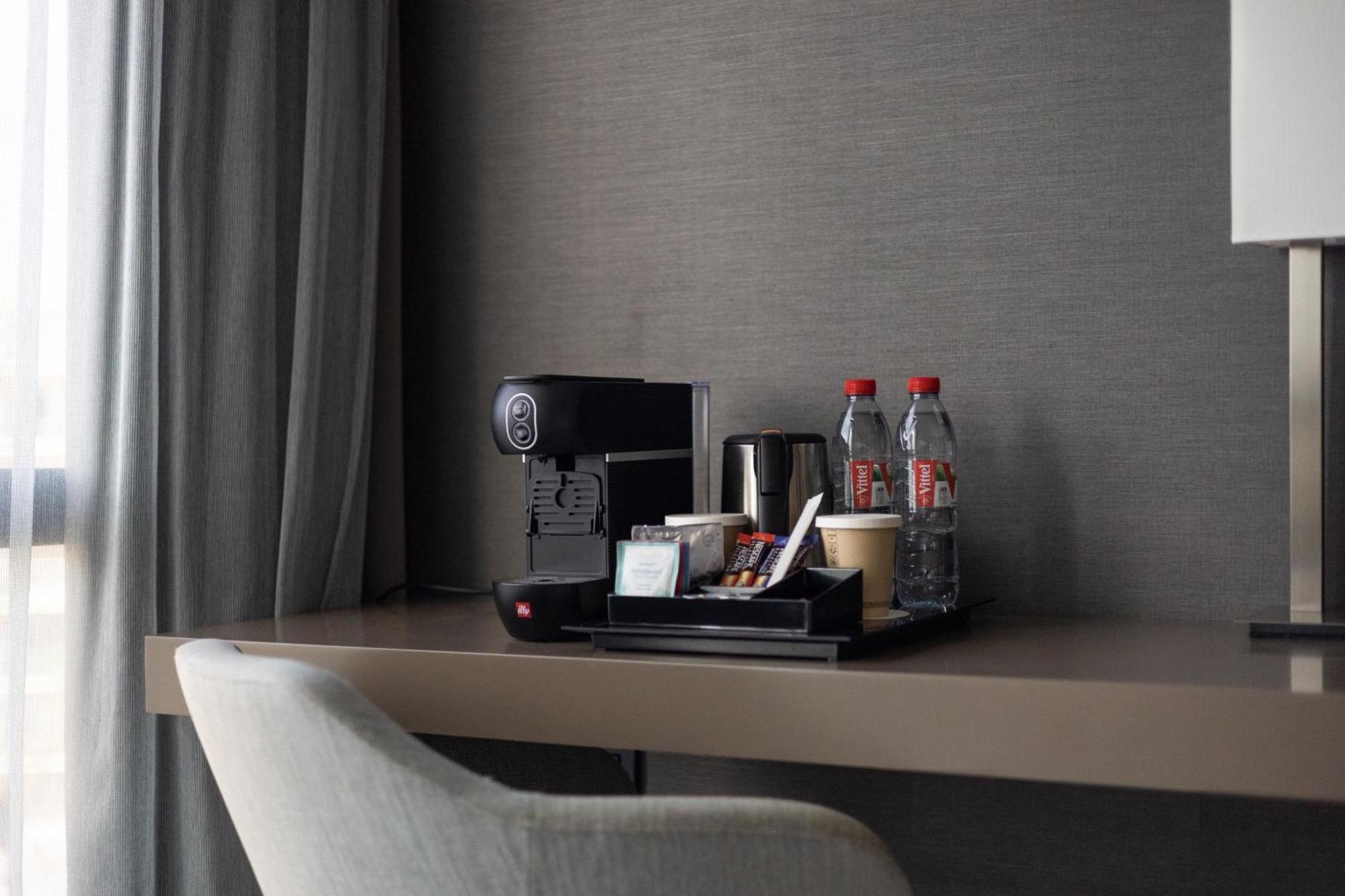 Classic Twin Room with City View