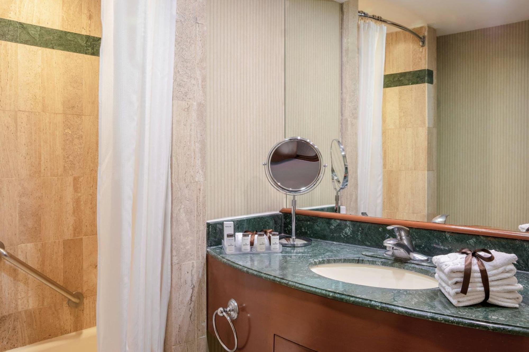 Classic, Guest room, 1 King, Danubio Tower