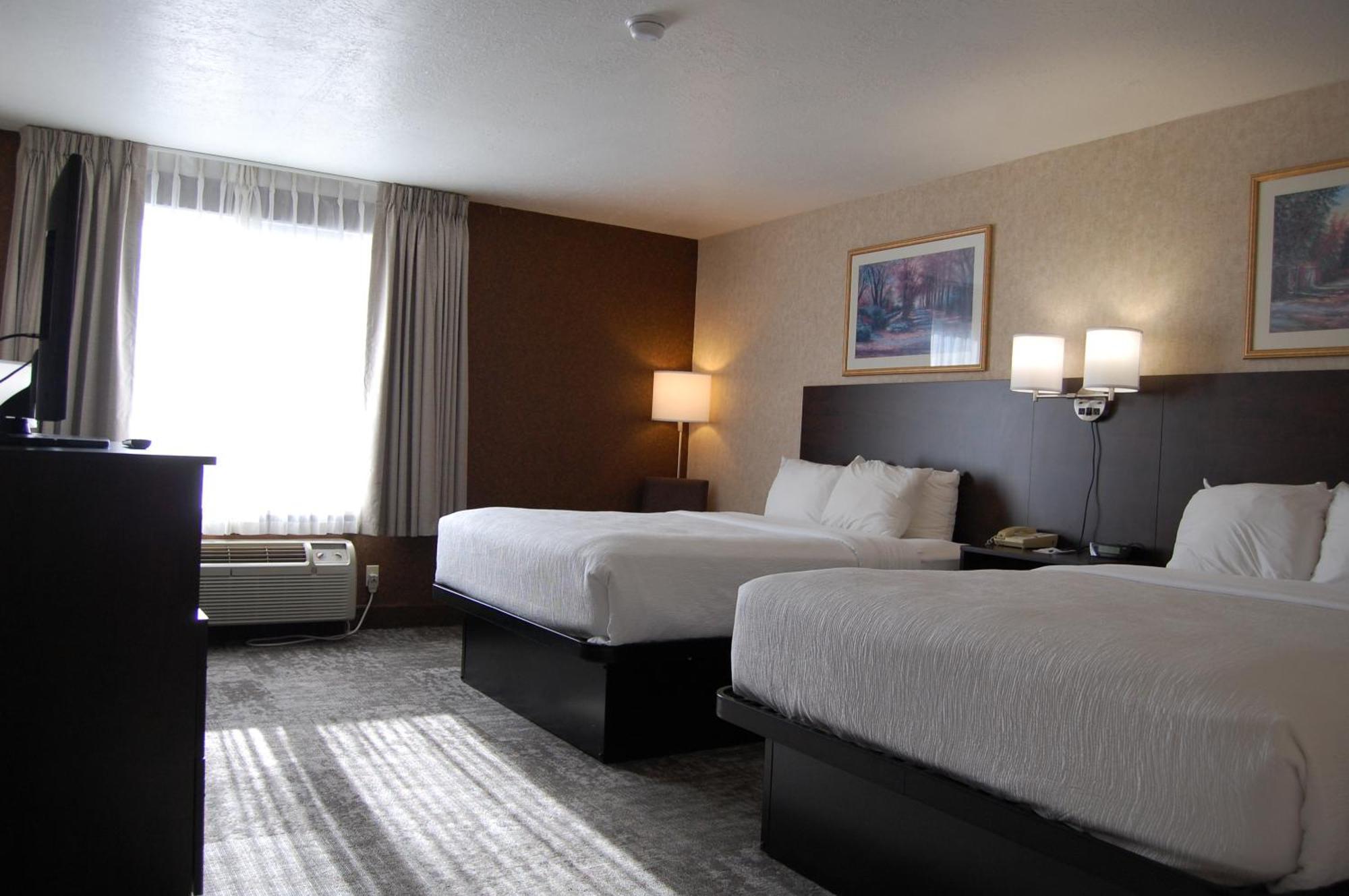 Queen Room with Two Queen Beds - Non-Smoking
