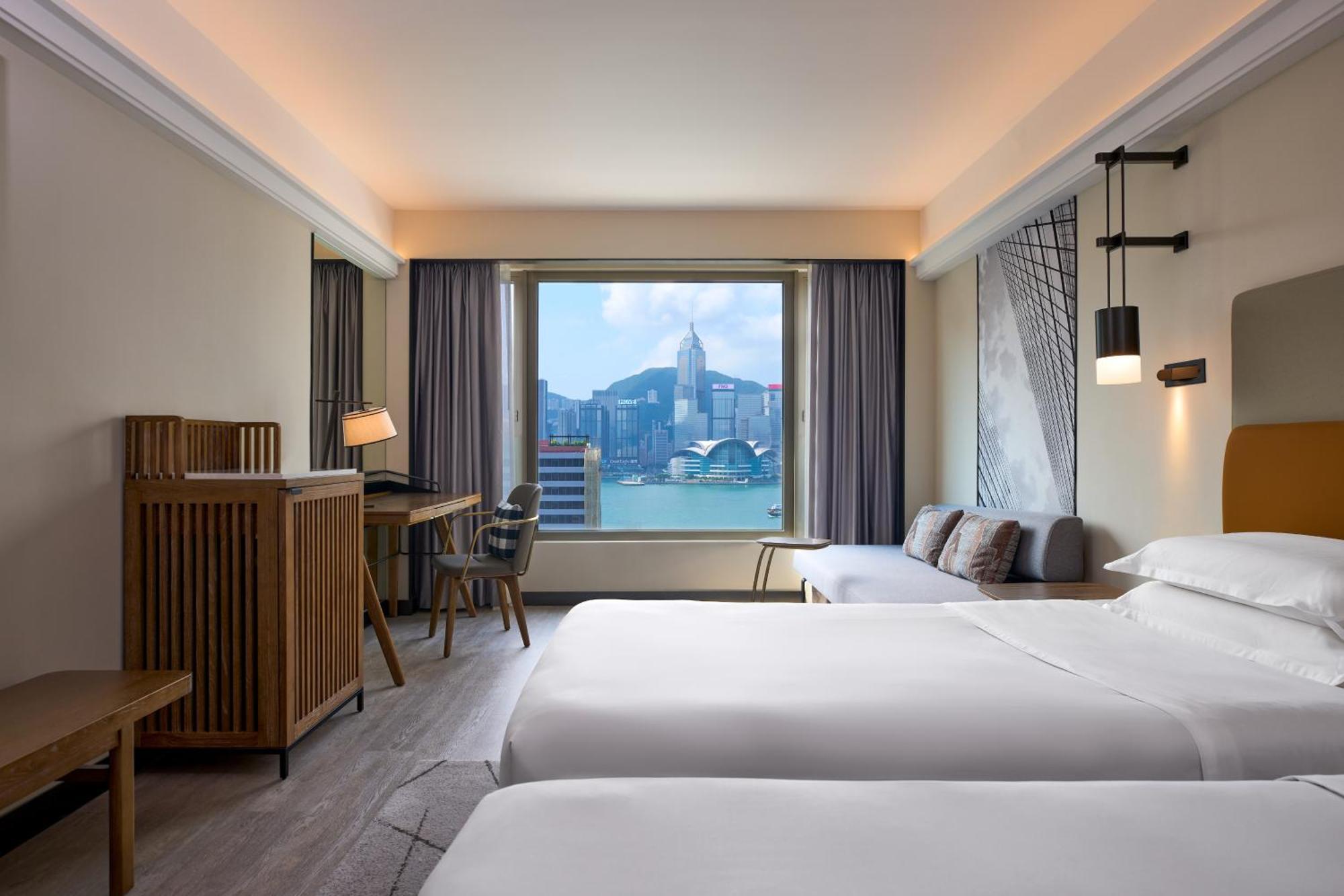 Large Twin Room with Harbor View