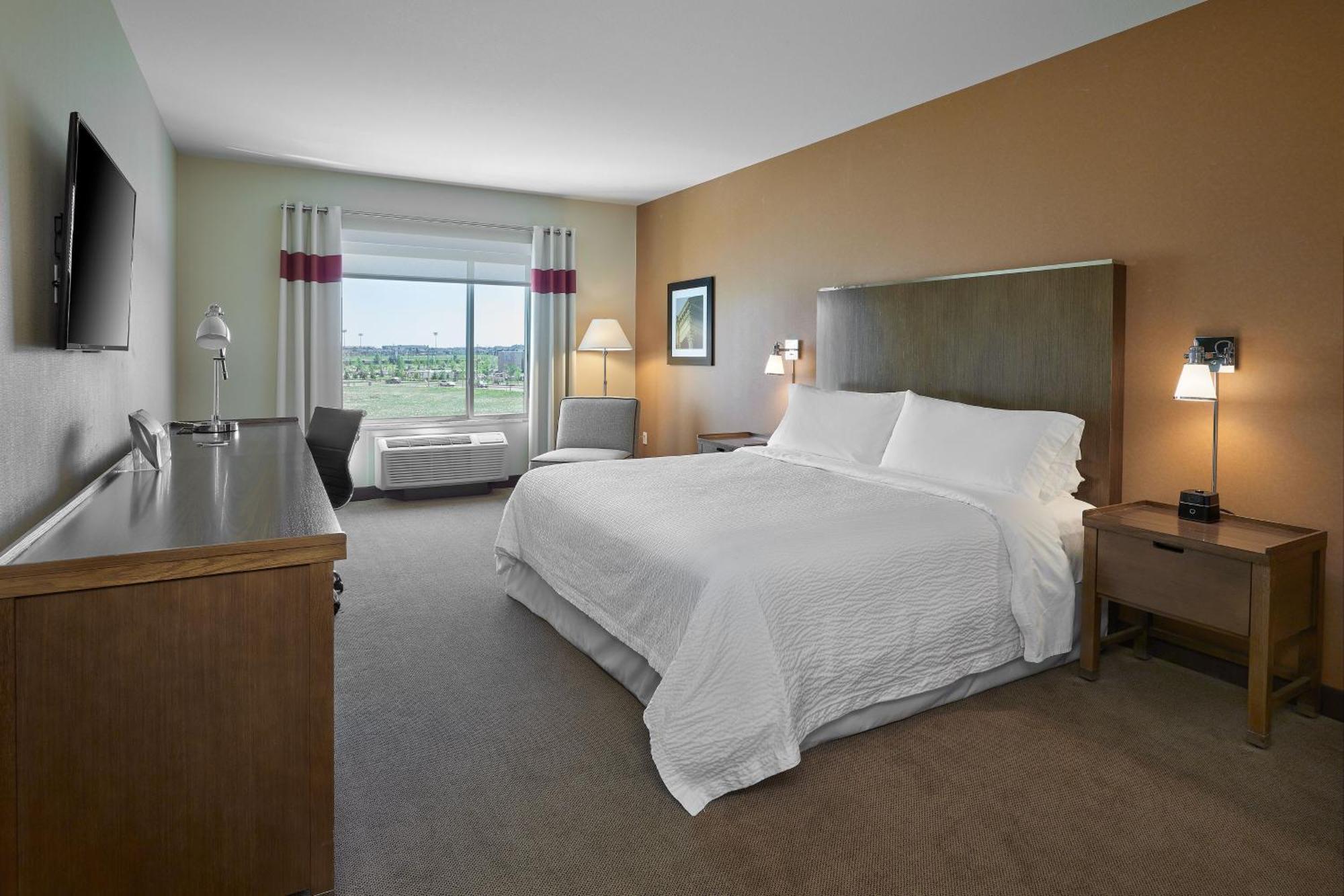 Guest Room, 1 King