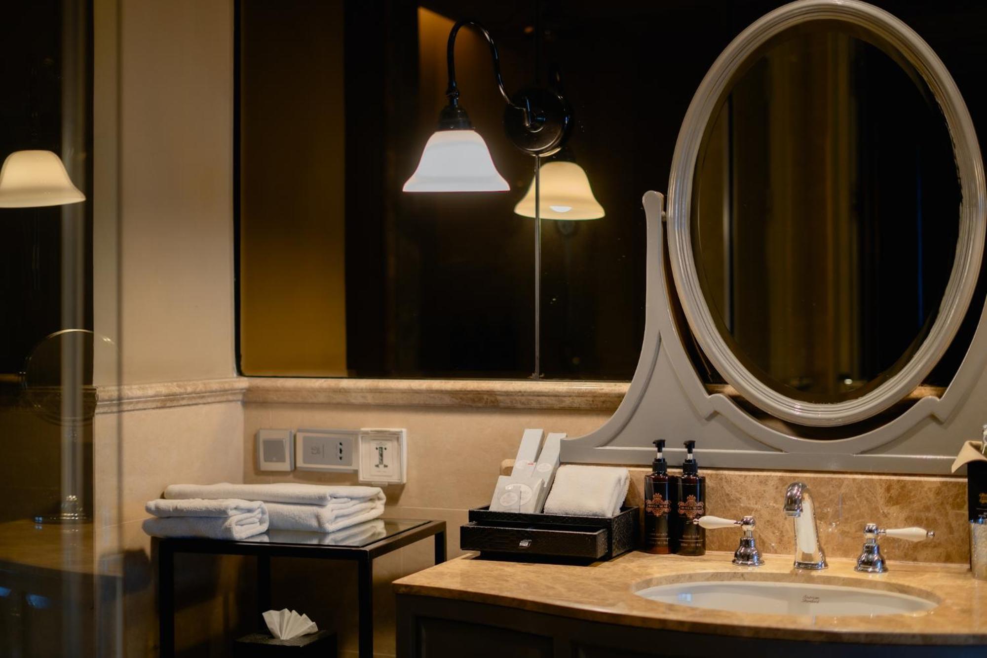 Yama Executive King Room - Club Benefits,1639562833:JPEG