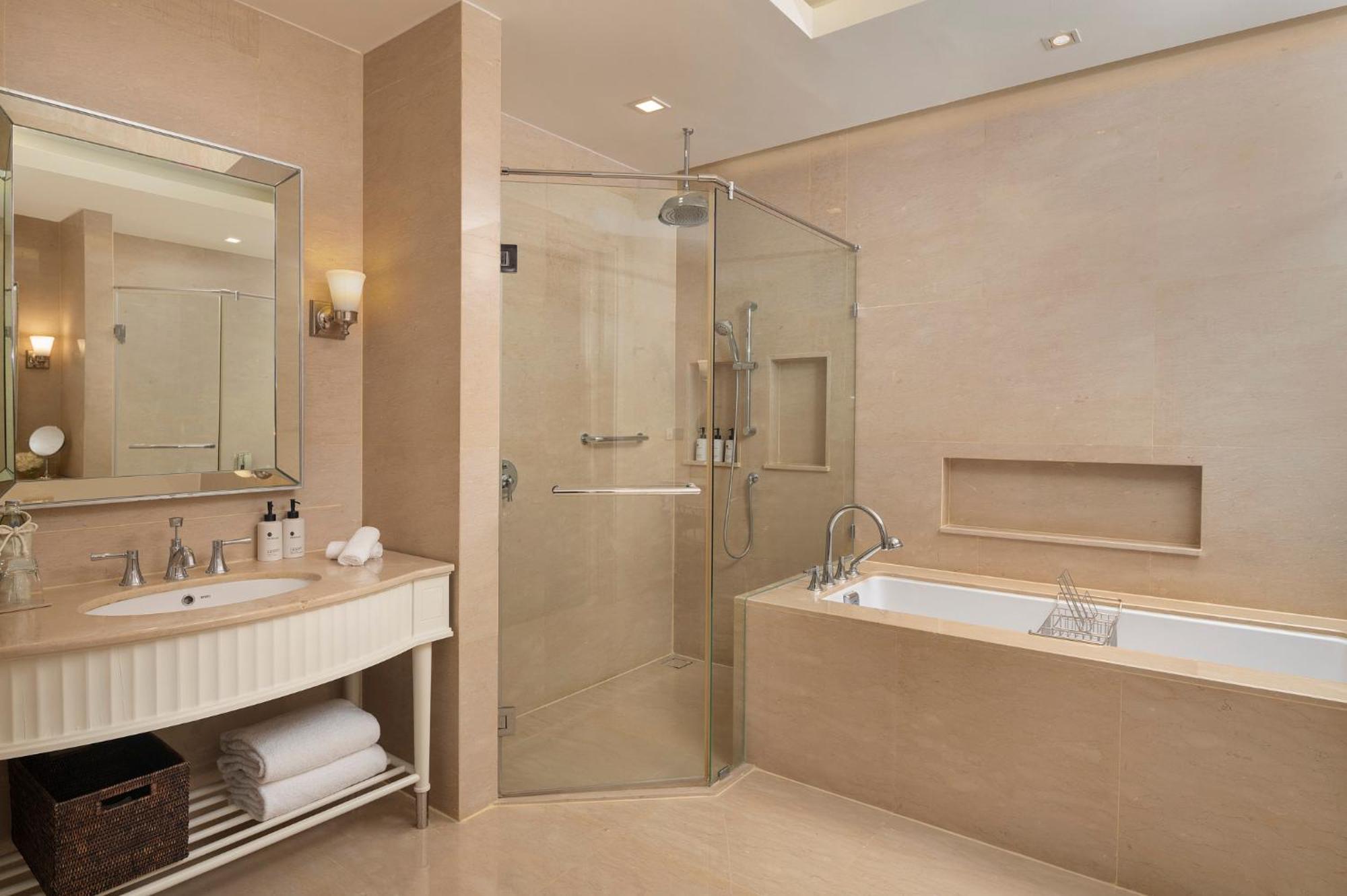 Two Bedroom Prestige Club access