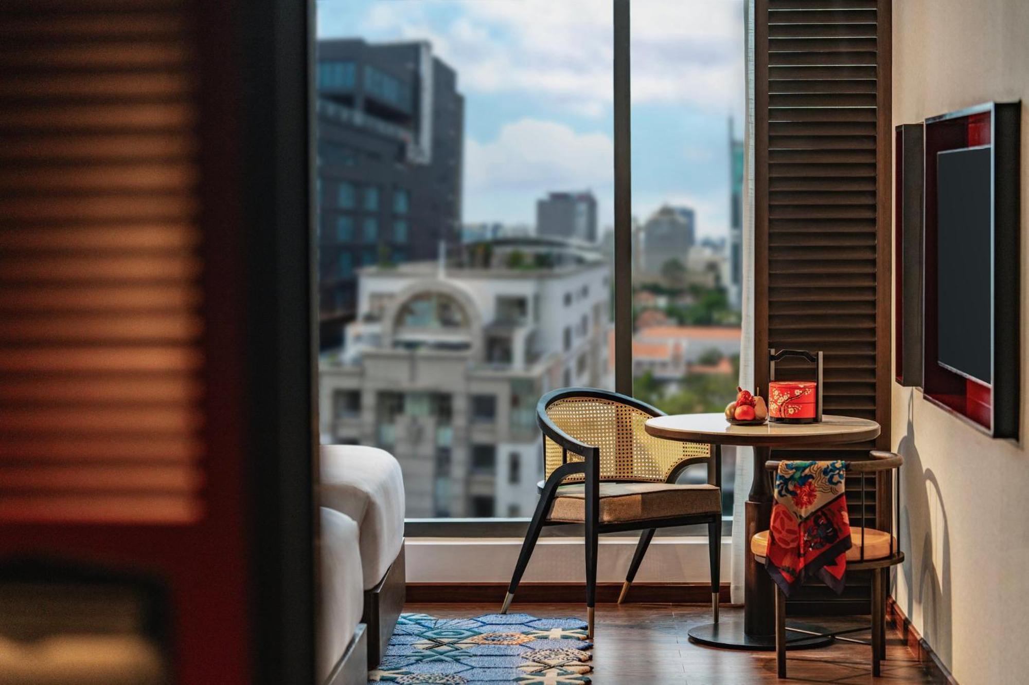 Standard Twin Room with City View