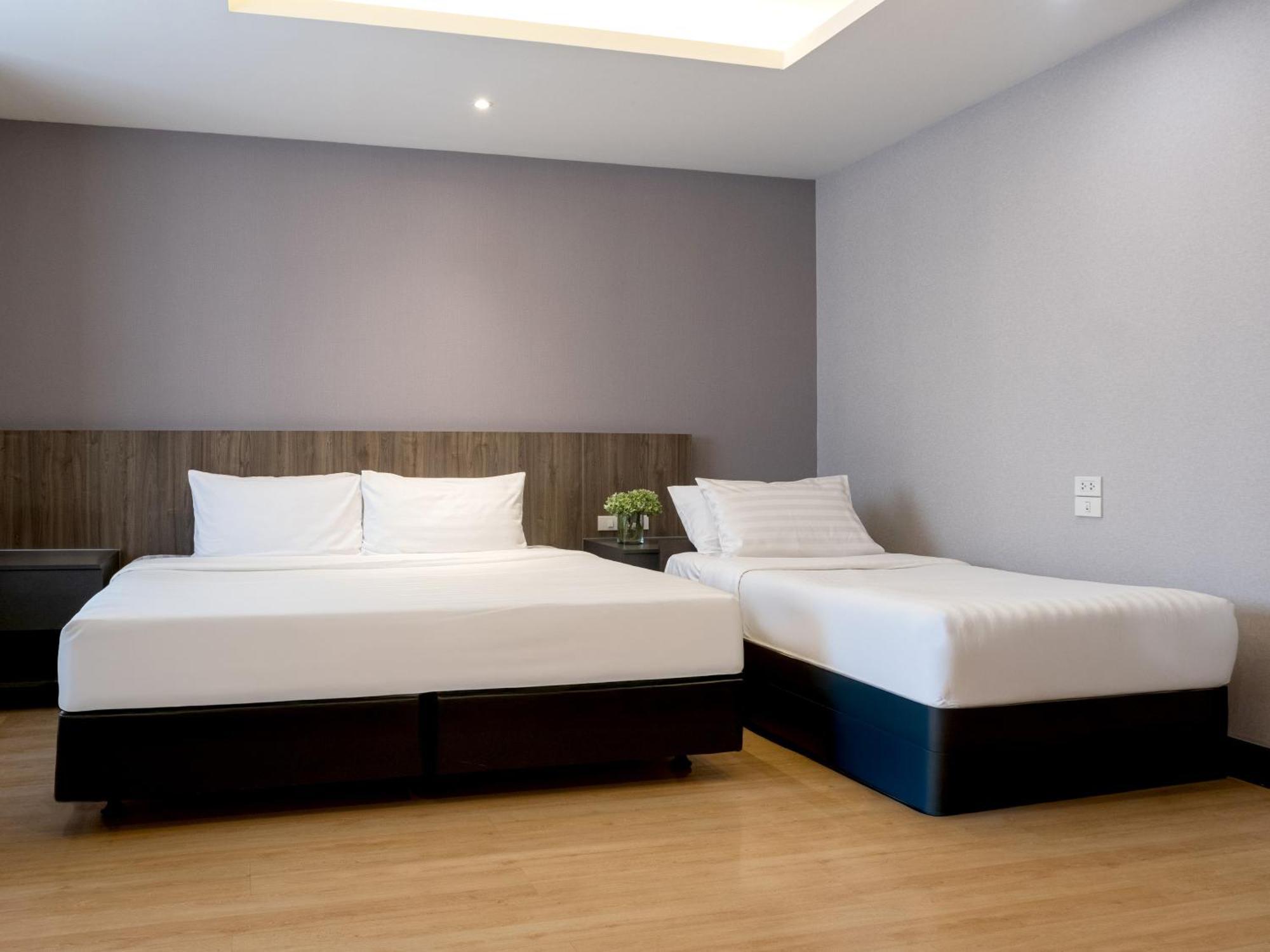 Grand Suite with Extra Bed