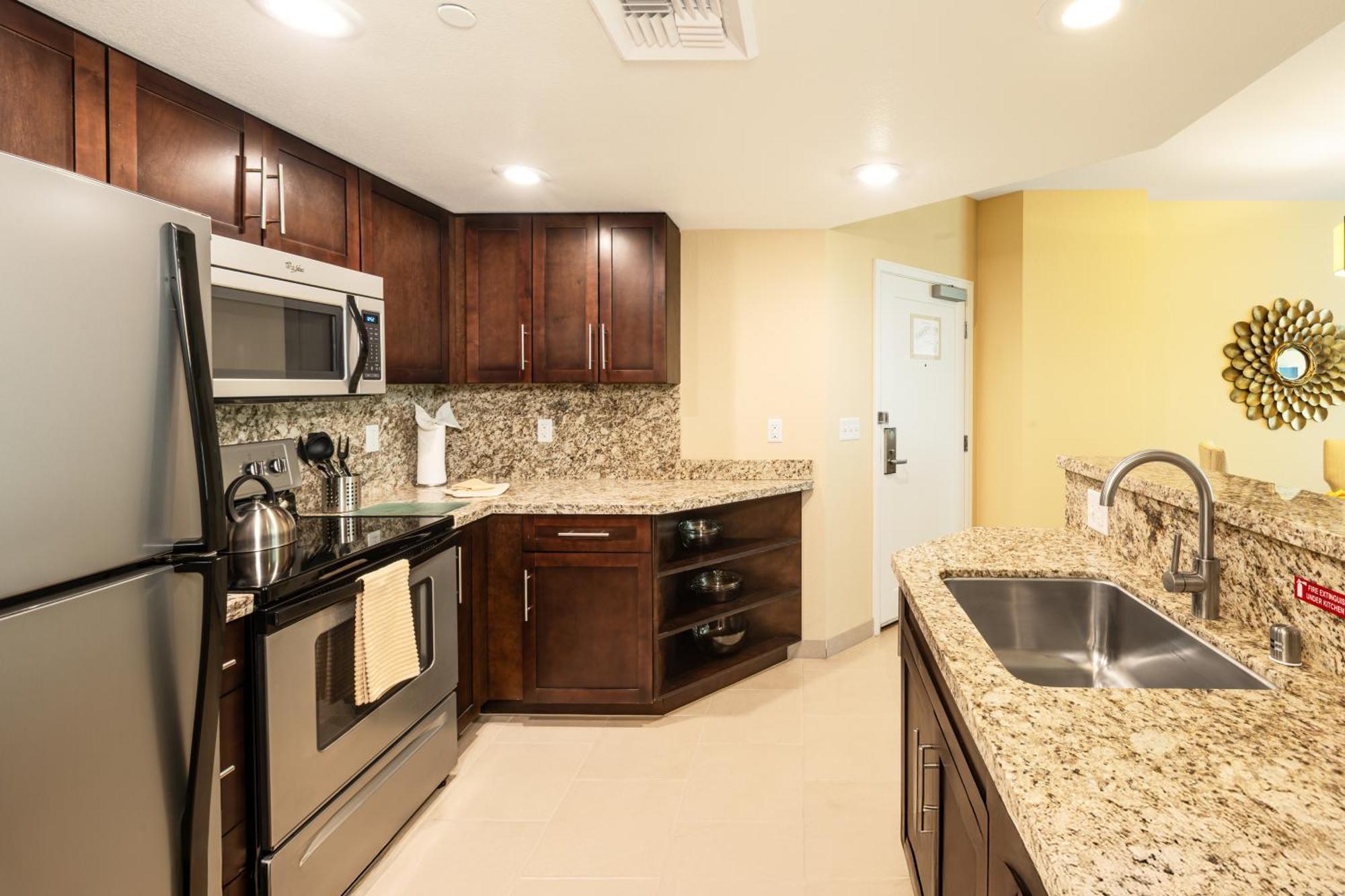 One-Bedroom Suite,1681766251:JPEG