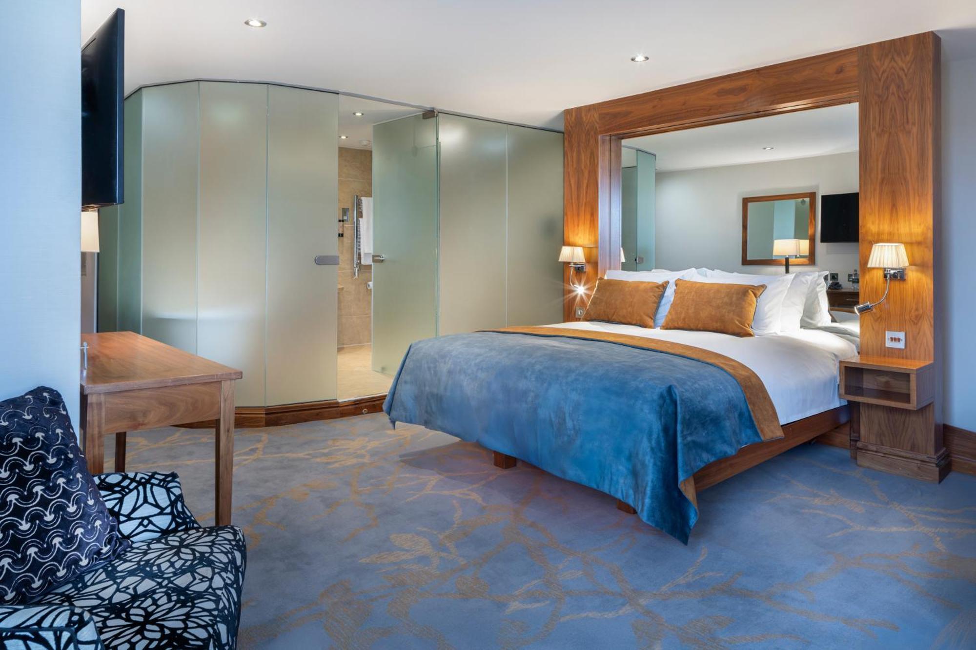Deluxe Junior Suite