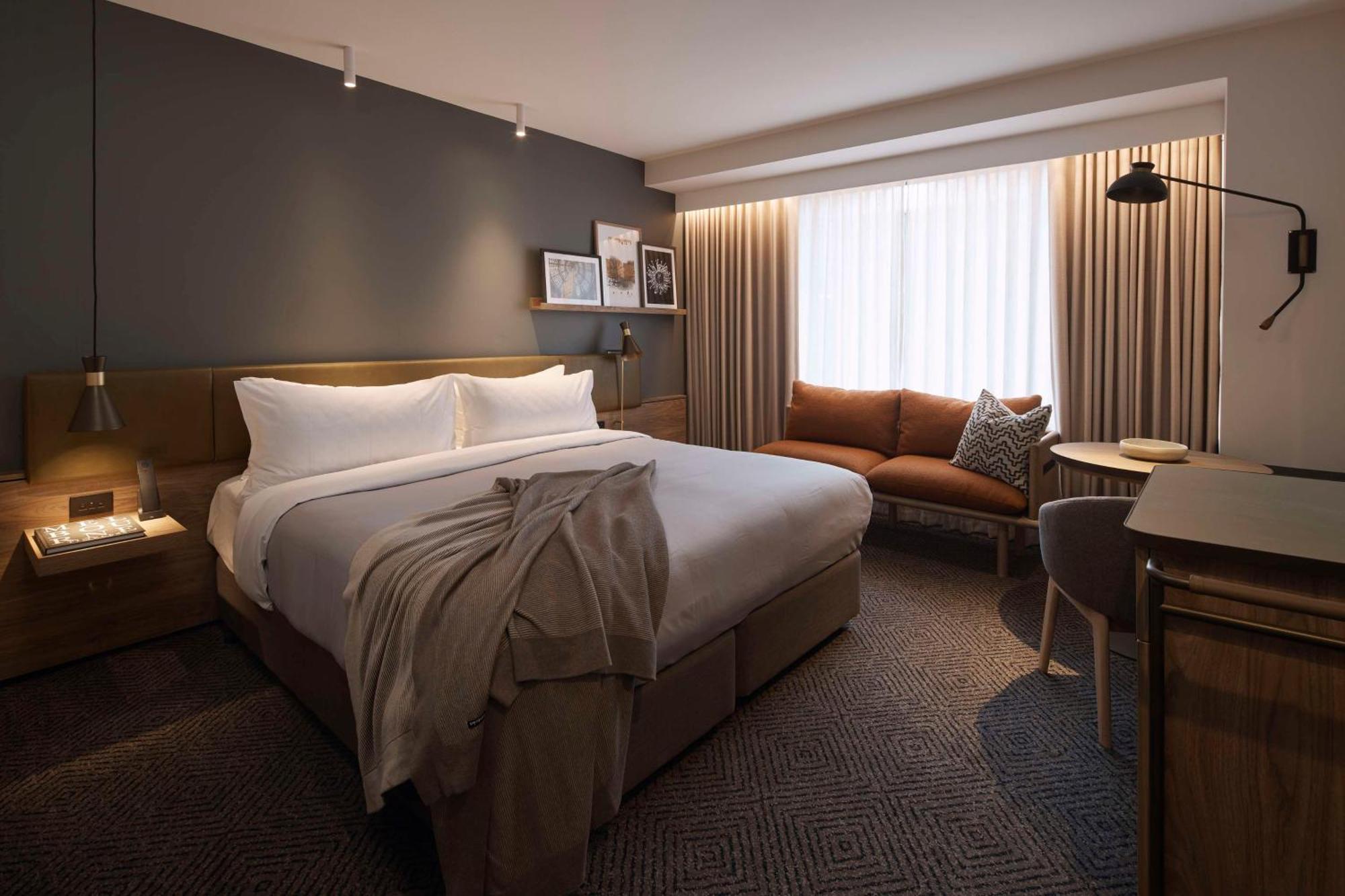 King Room,1405949135:JPEG