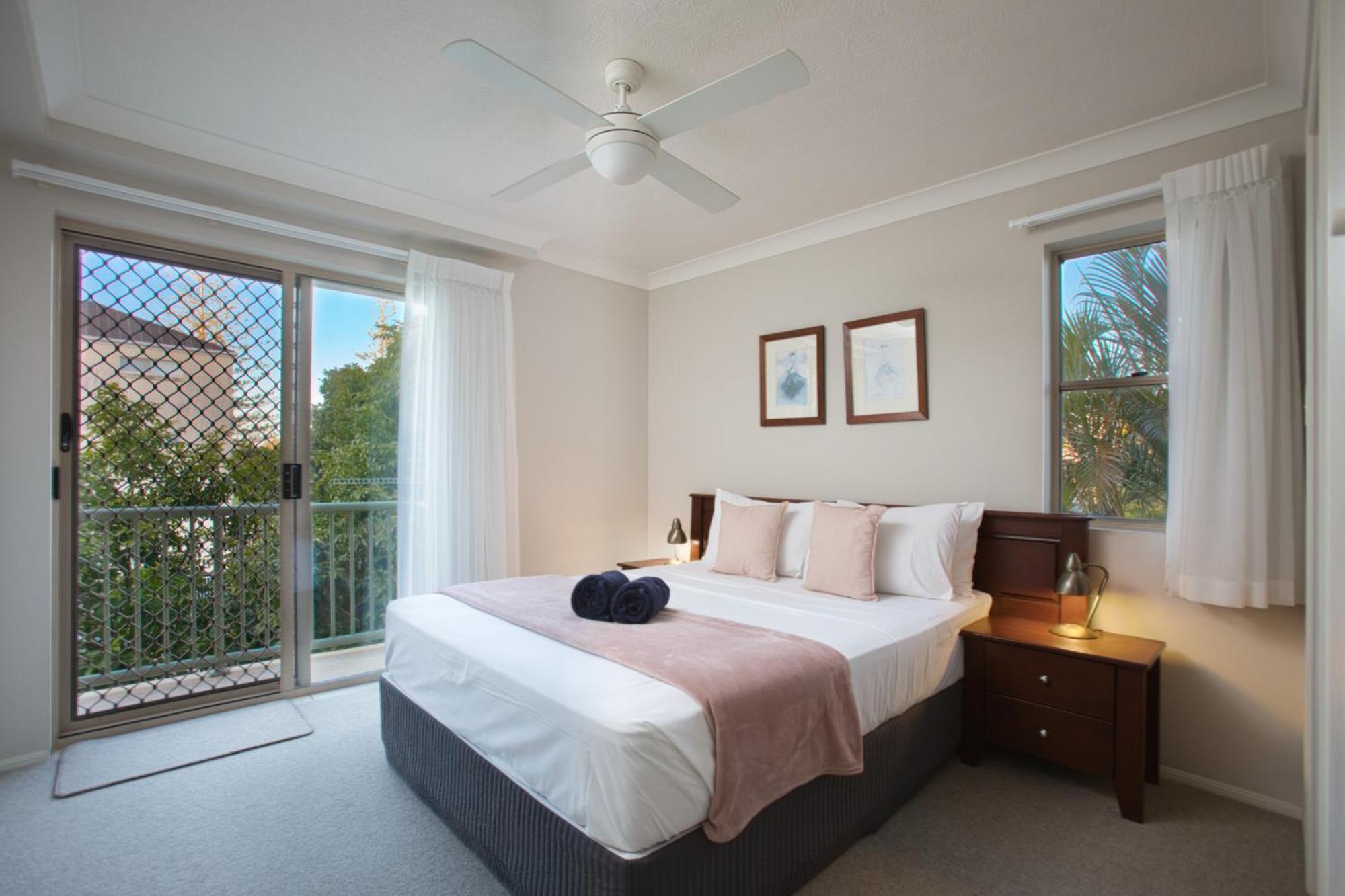 Deluxe One-Bedroom Apartment,1742753378:JPEG
