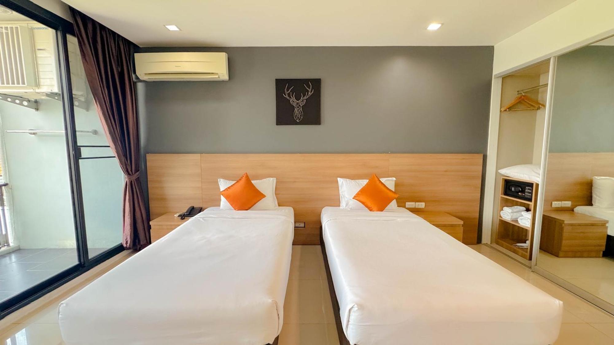 Twin Room