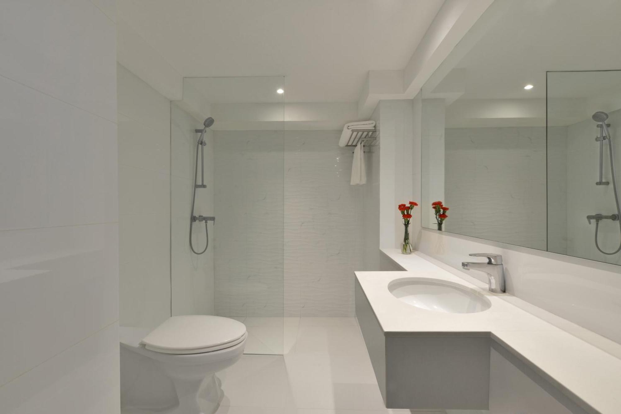 Belaire Suite Two Queen Room