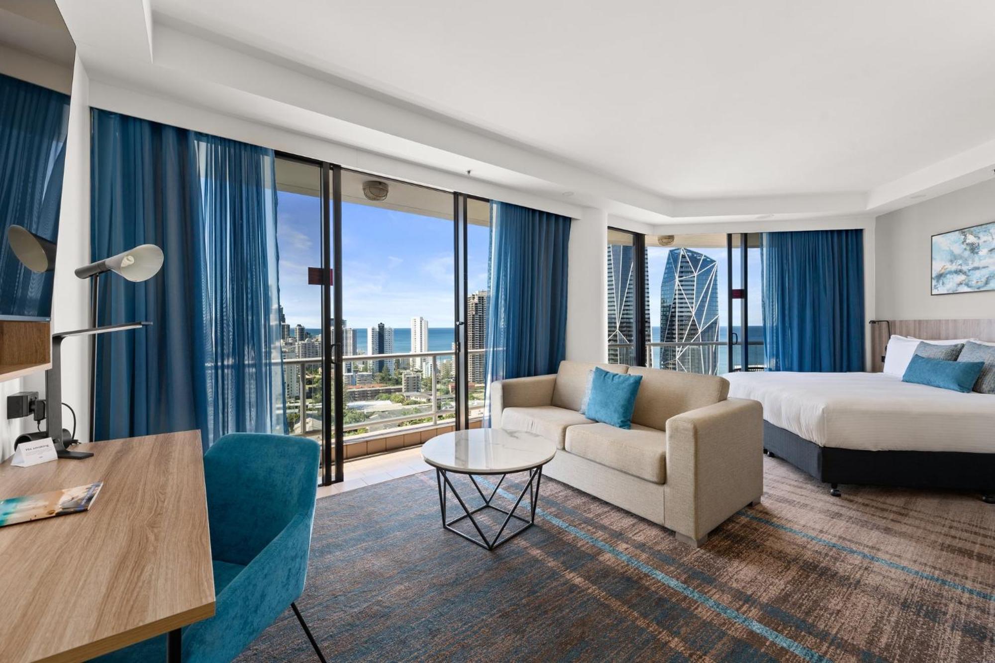 Junior King Suite Ocean View