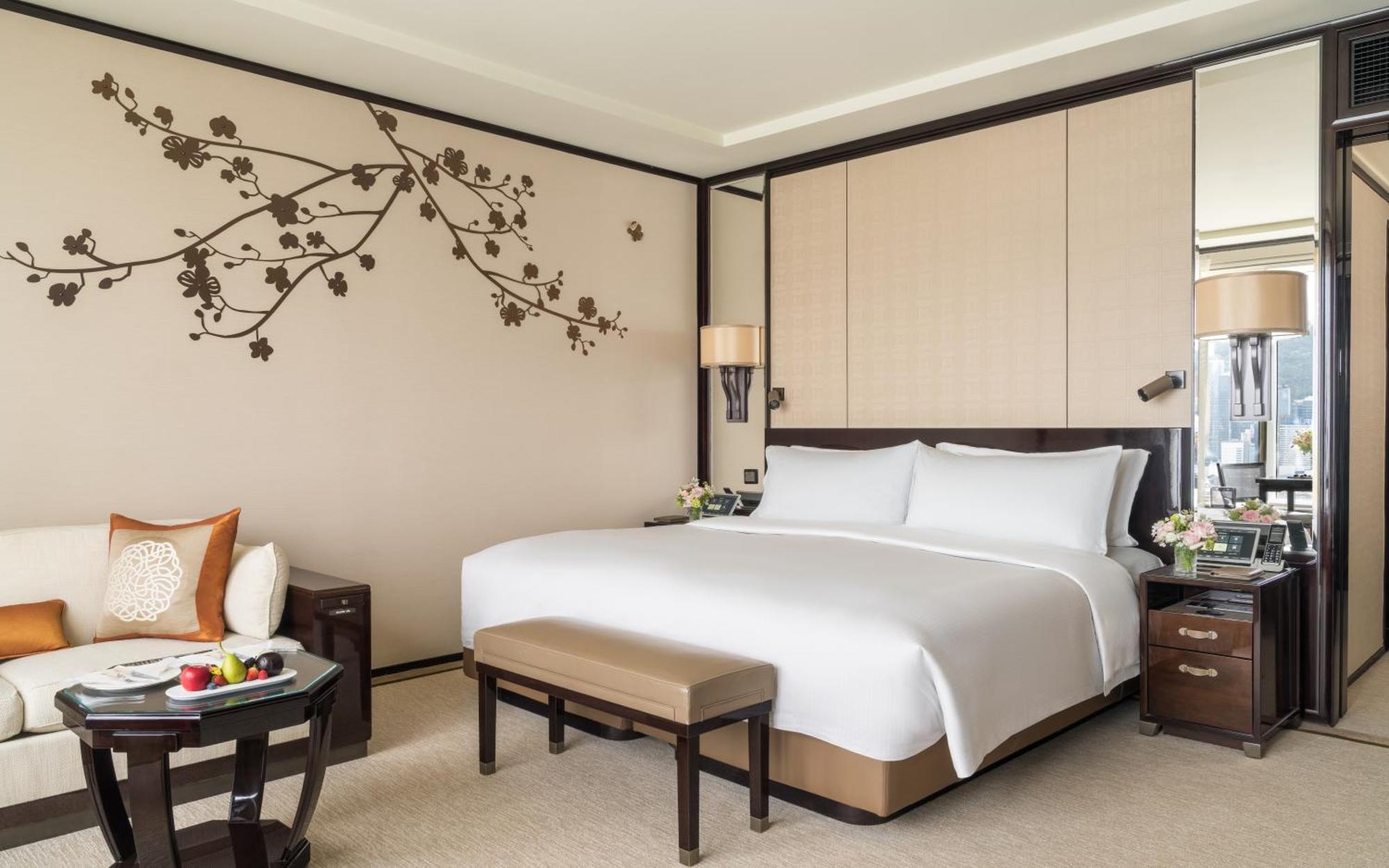 Grand Deluxe Harbour View Twin Room