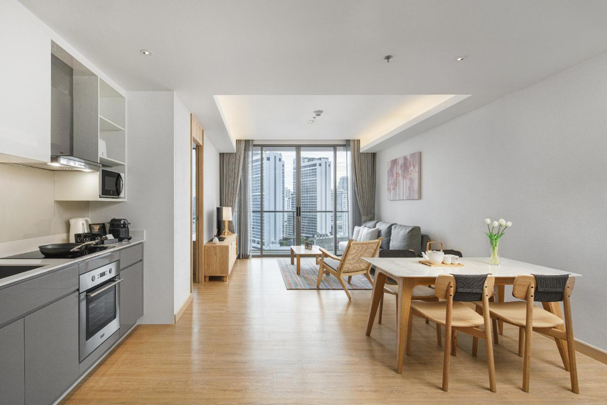 Deluxe Two-Bedroom Apartment