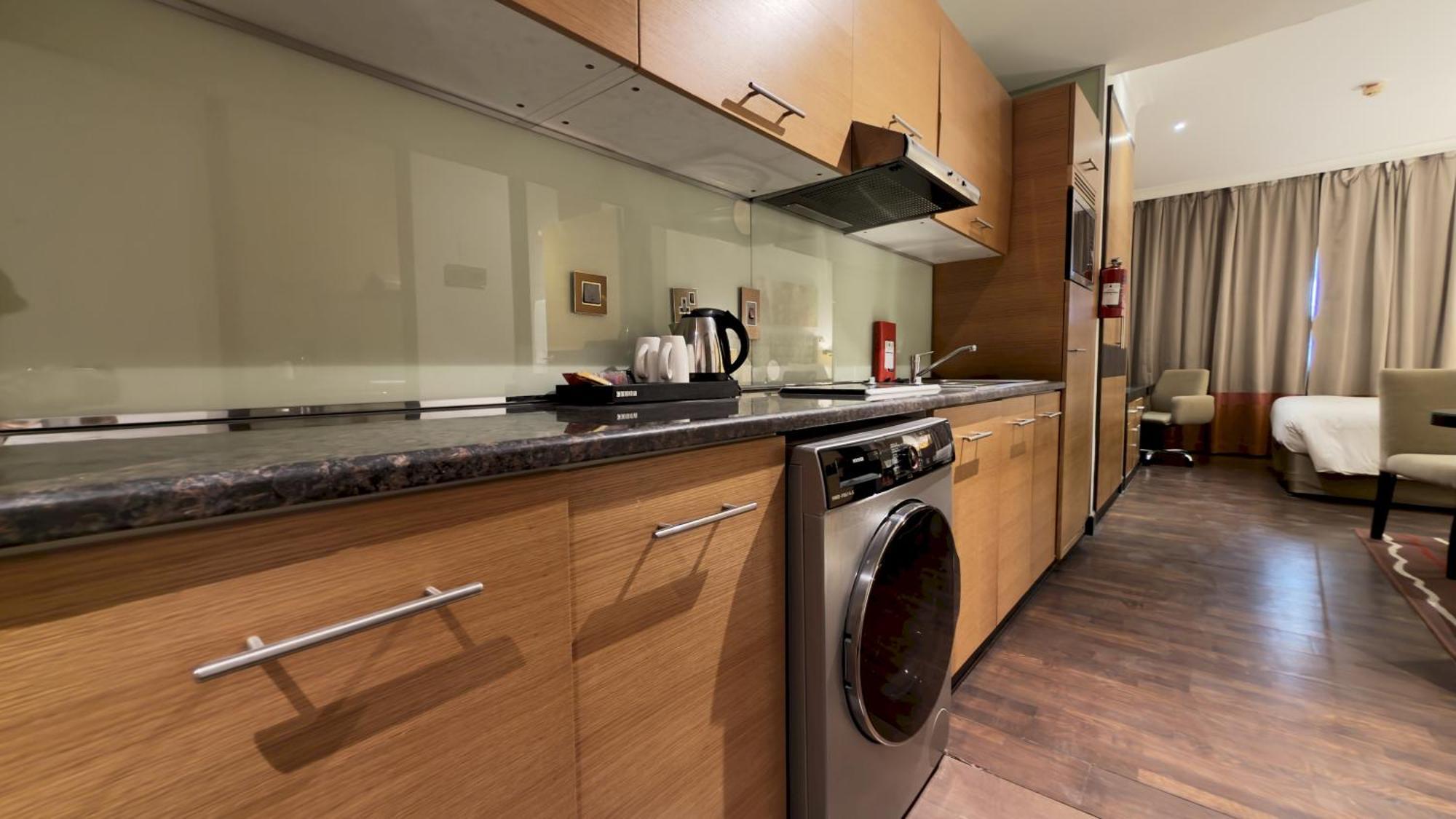 Studio Apartment
