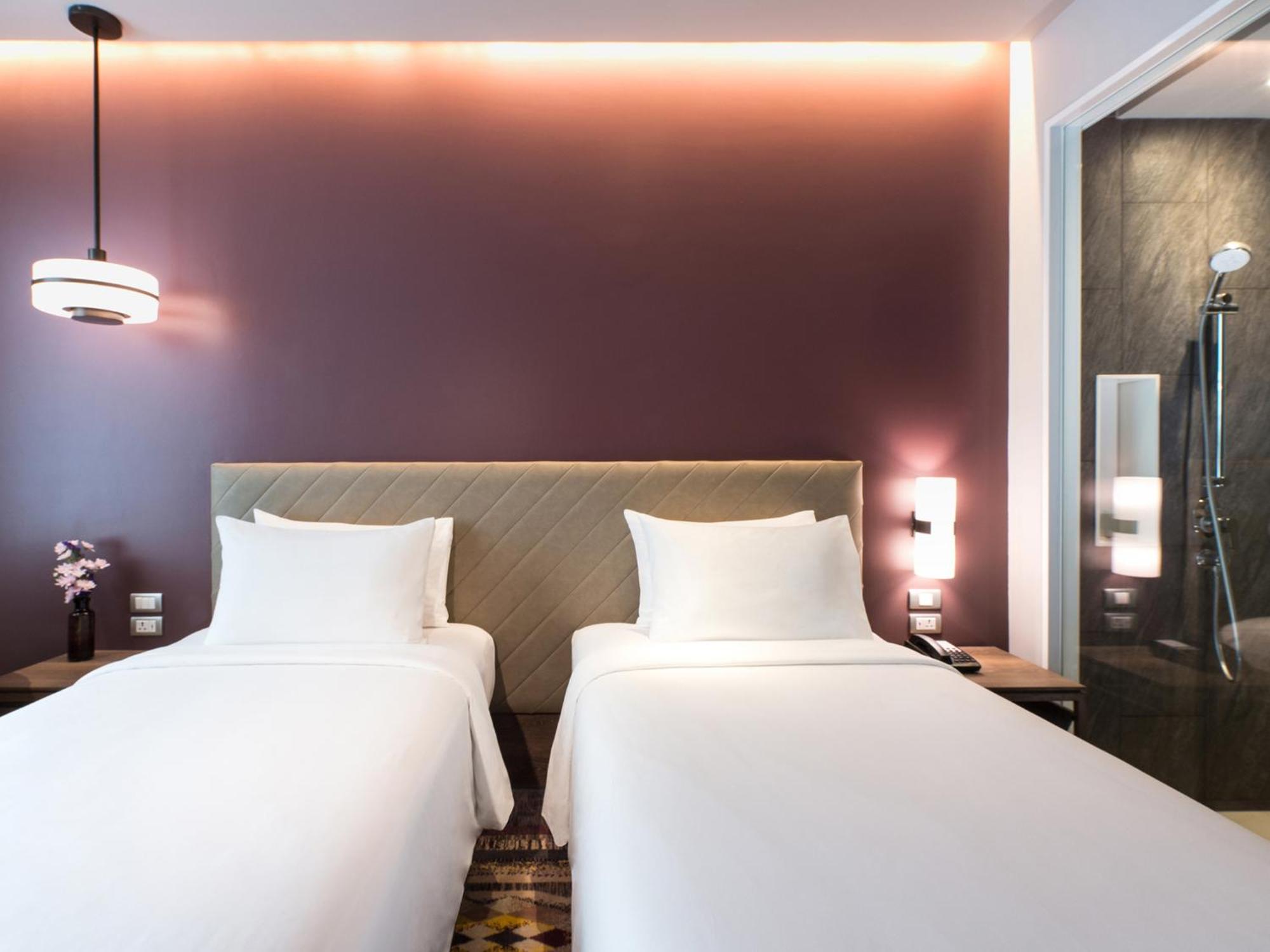 Deluxe Twin Room with City View