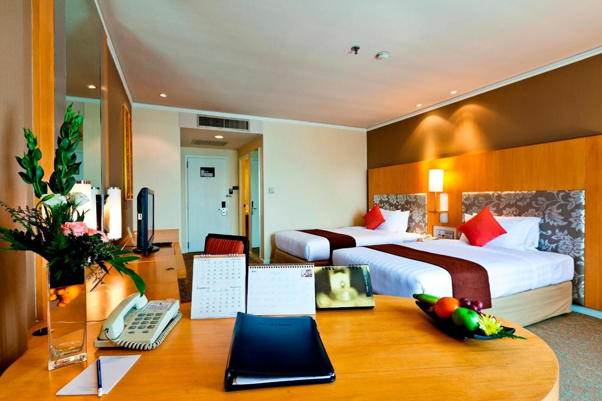 Superior Double or Twin Room with City View