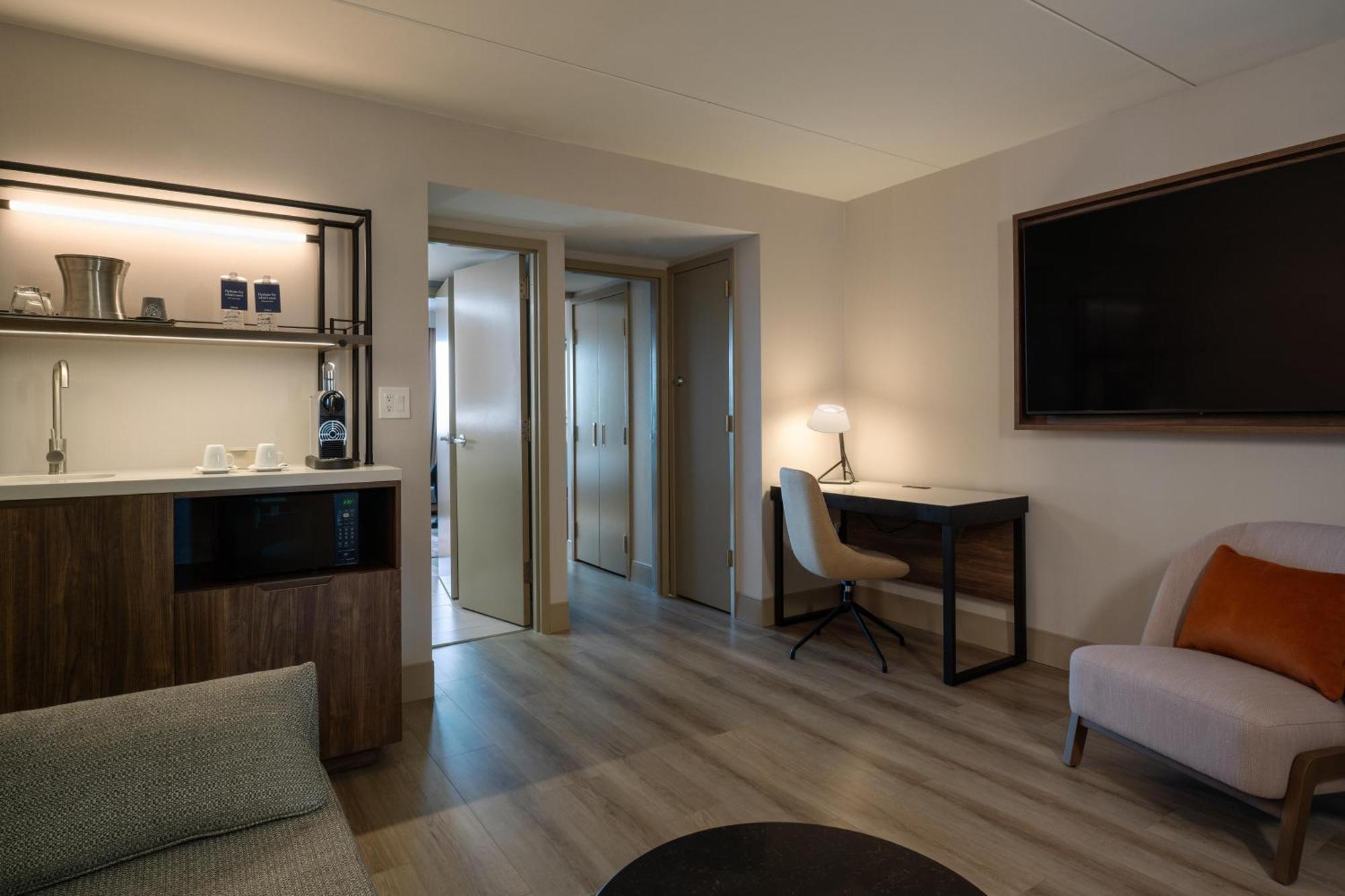 1 Bedroom Junior Suite