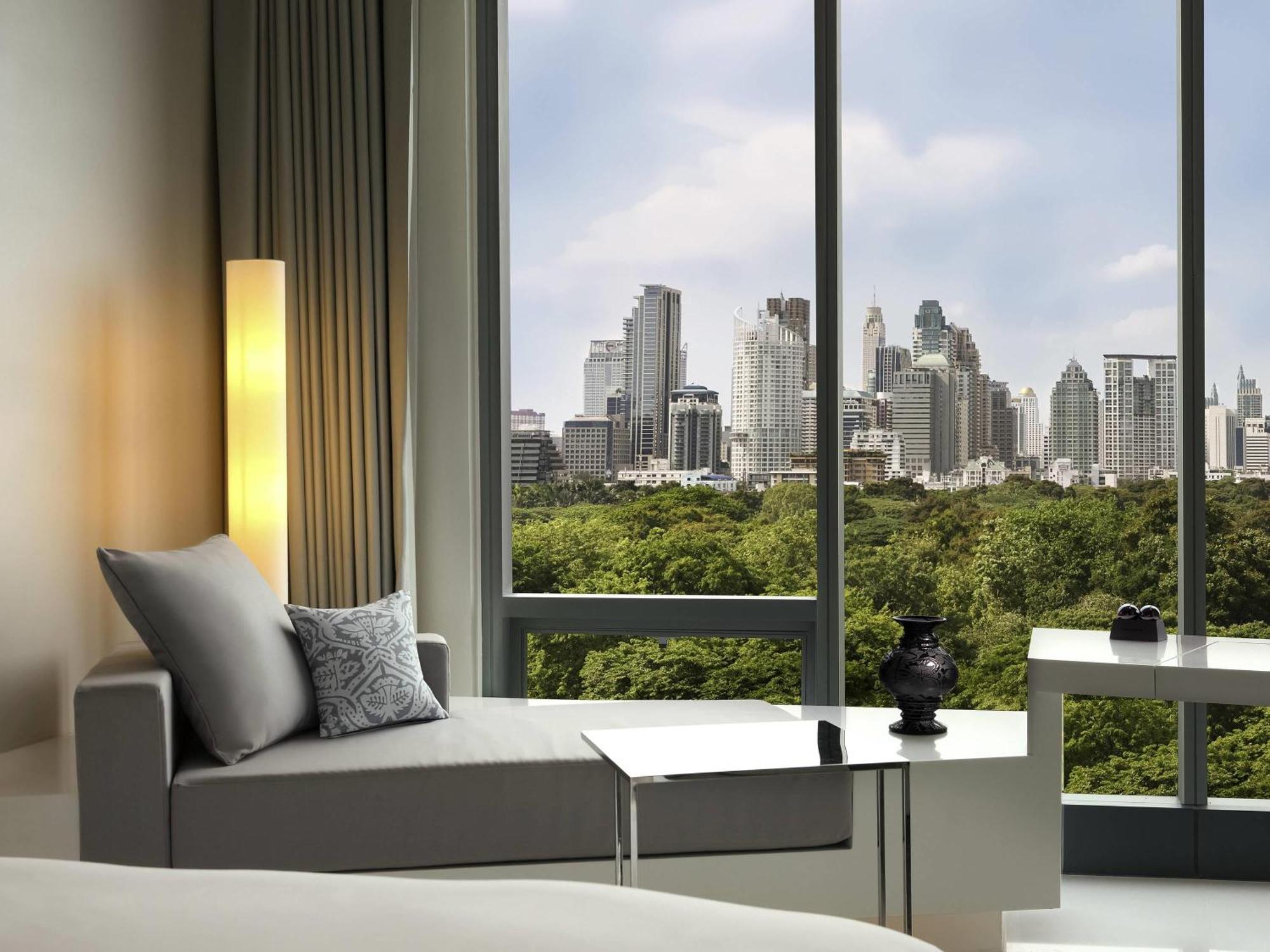 SO COMFY Twin Room with Park or City View