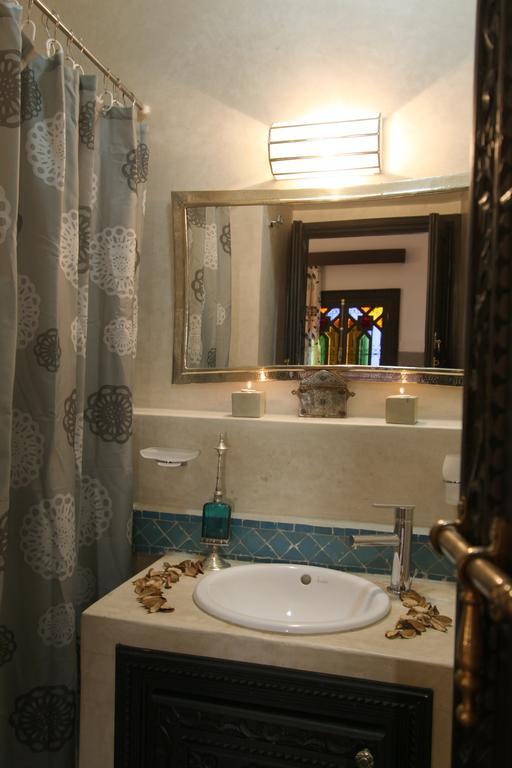 Single Room with Bathroom